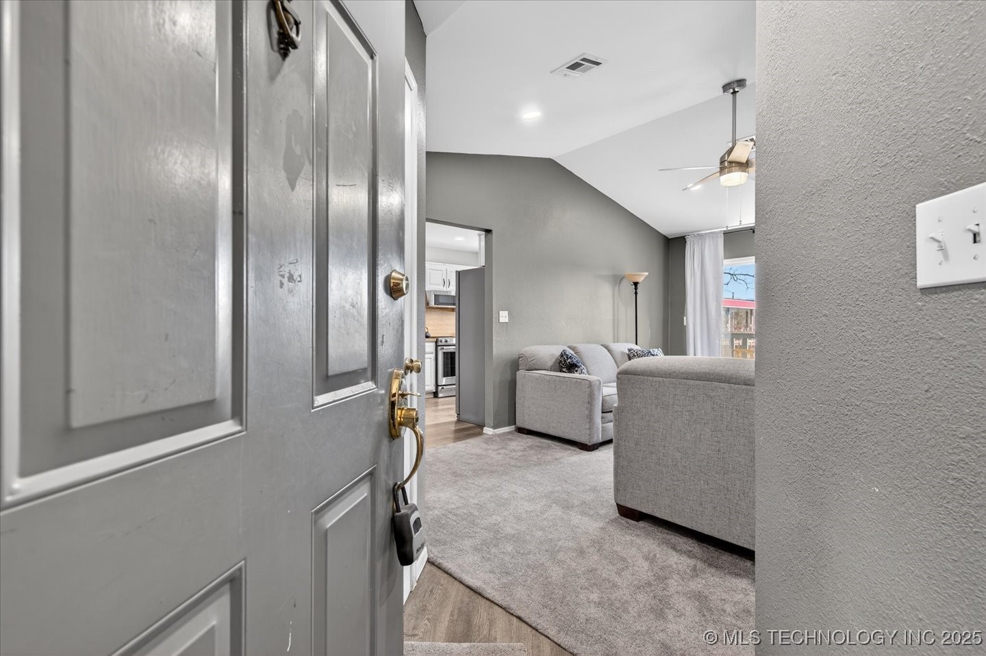 5209 Nowata Road B203 Property Photo 3