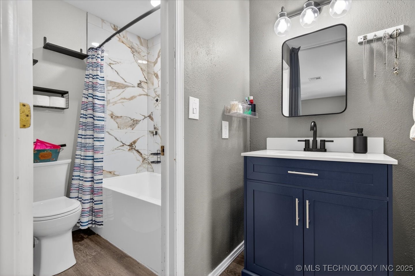 5209 Nowata Road B203 Property Photo 14