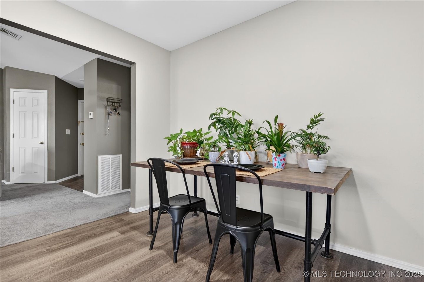 5209 Nowata Road B203 Property Photo 17