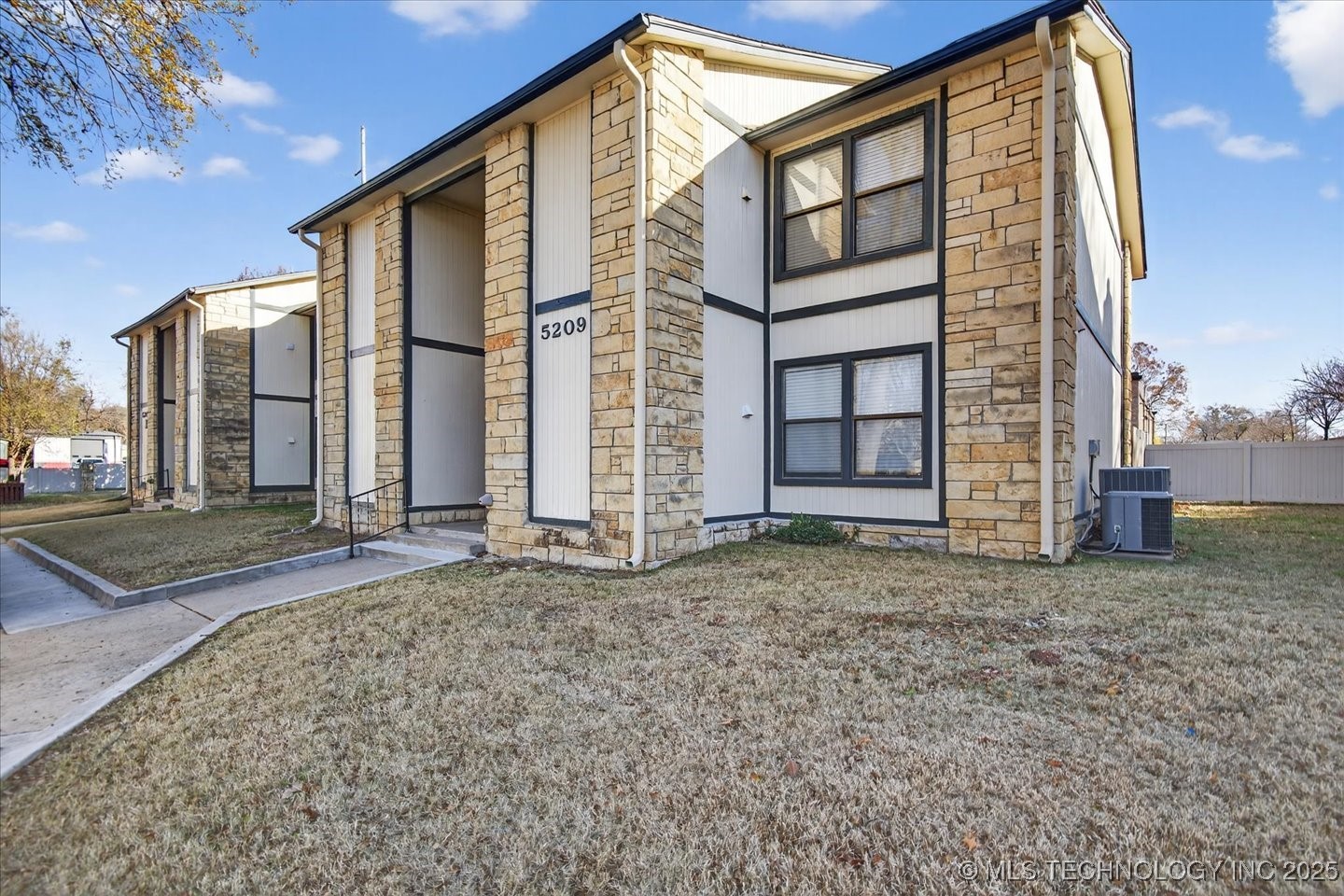 5209 Nowata Road B203 Property Photo 23