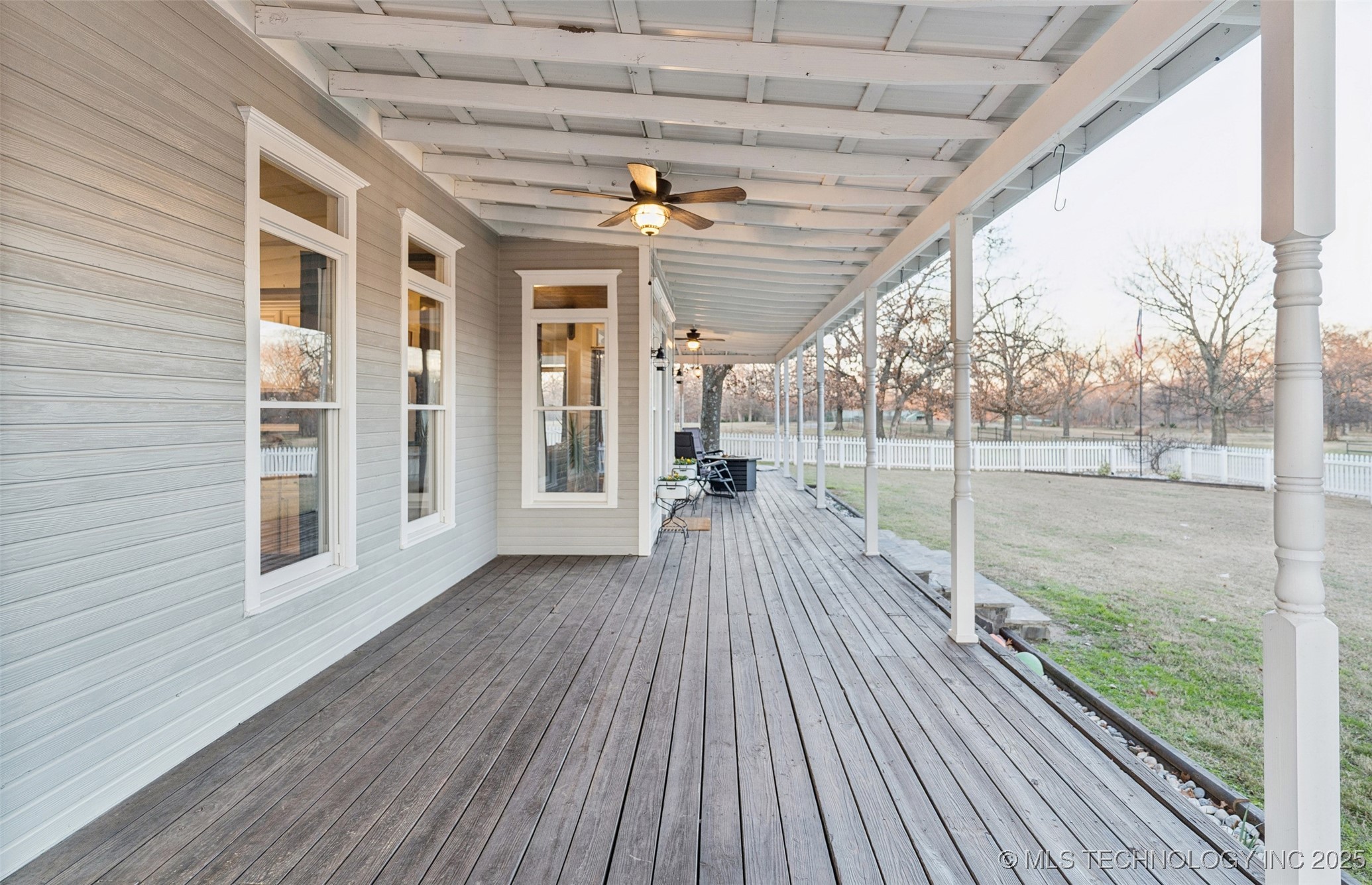 5558 N 441 Property Photo 7