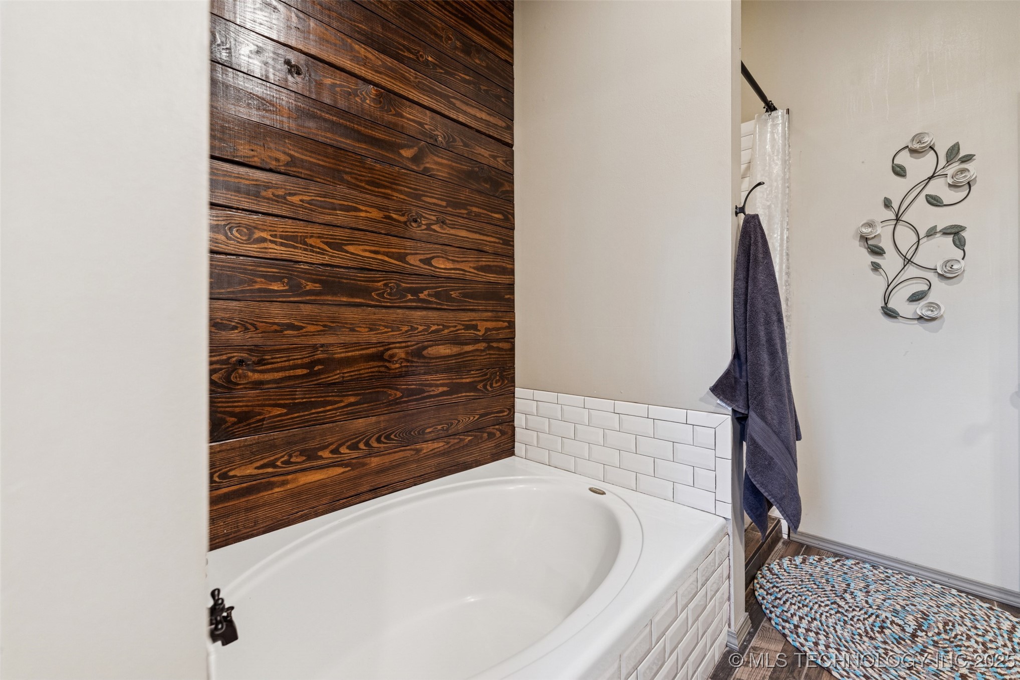 5558 N 441 Property Photo 24