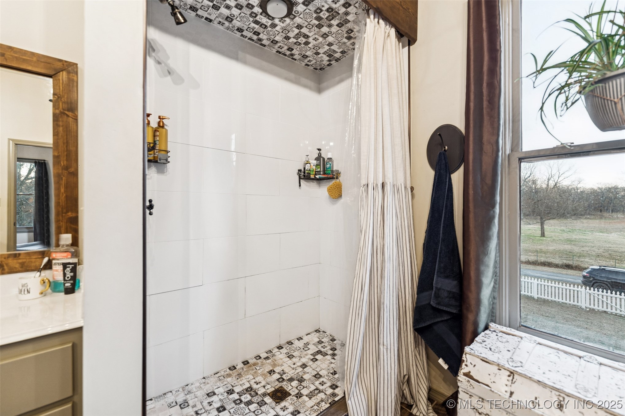 5558 N 441 Property Photo 25