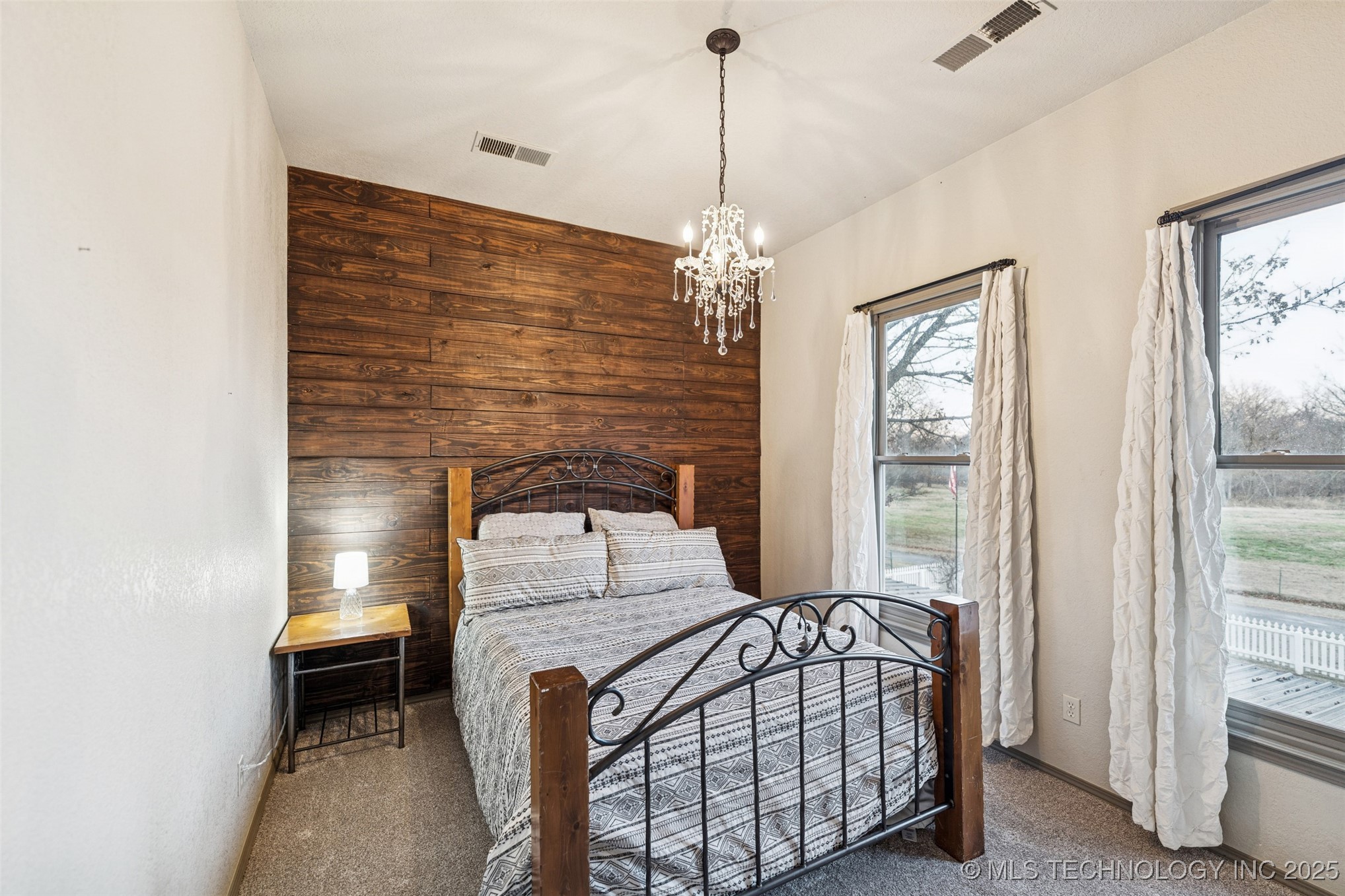 5558 N 441 Property Photo 26