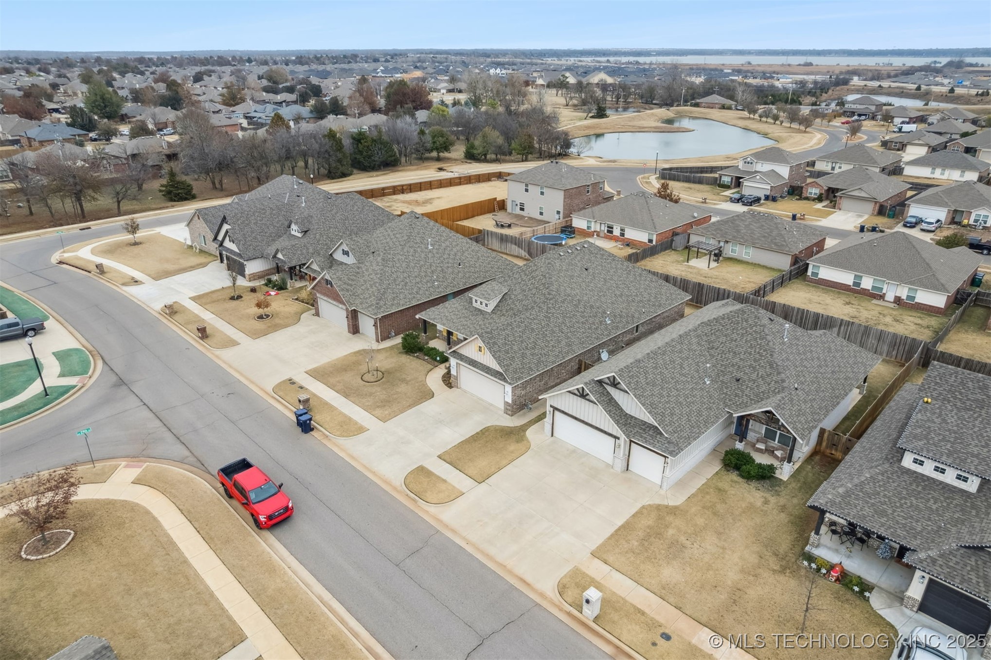 2912 Wild Rose Lane Property Photo 7