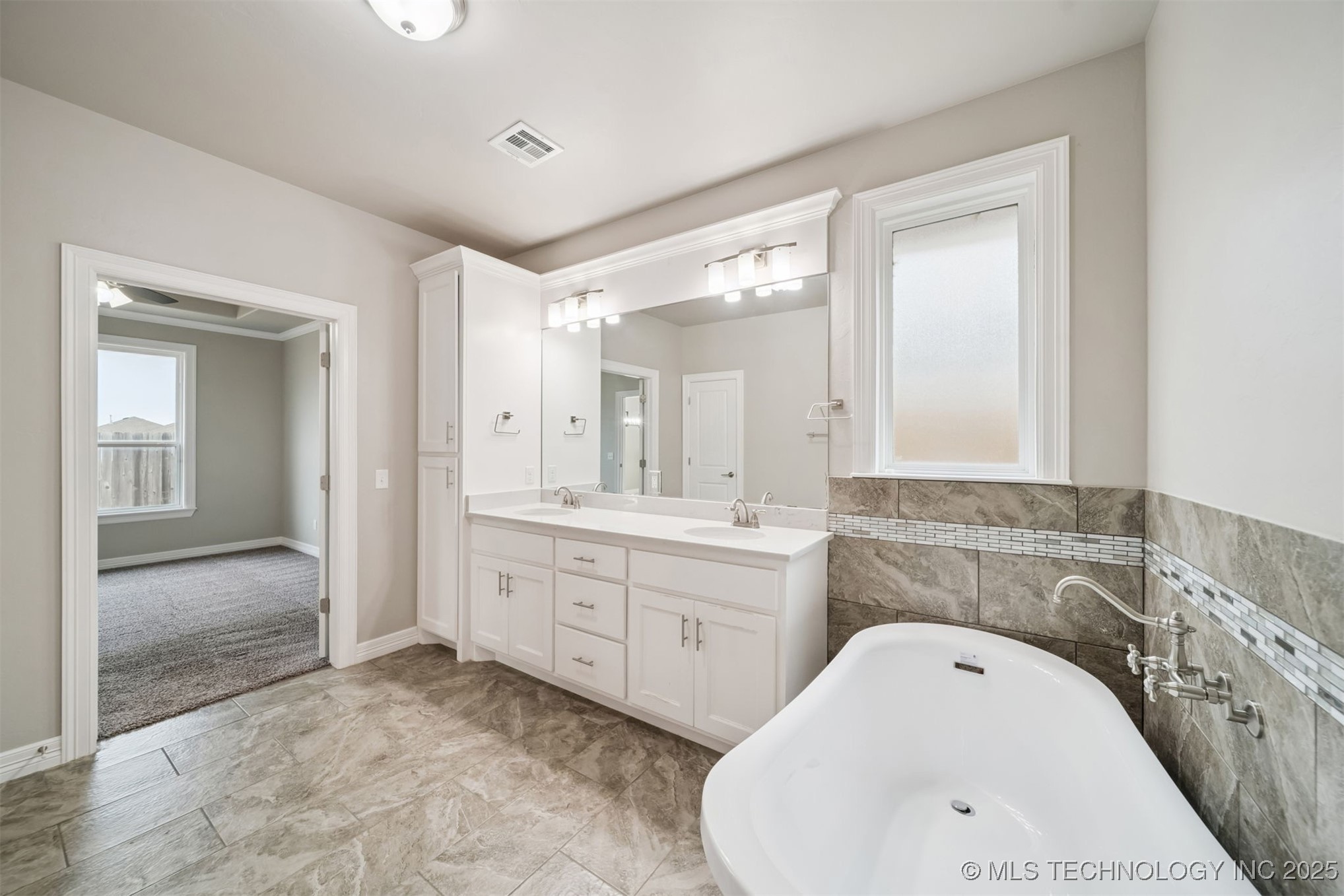 2912 Wild Rose Lane Property Photo 23