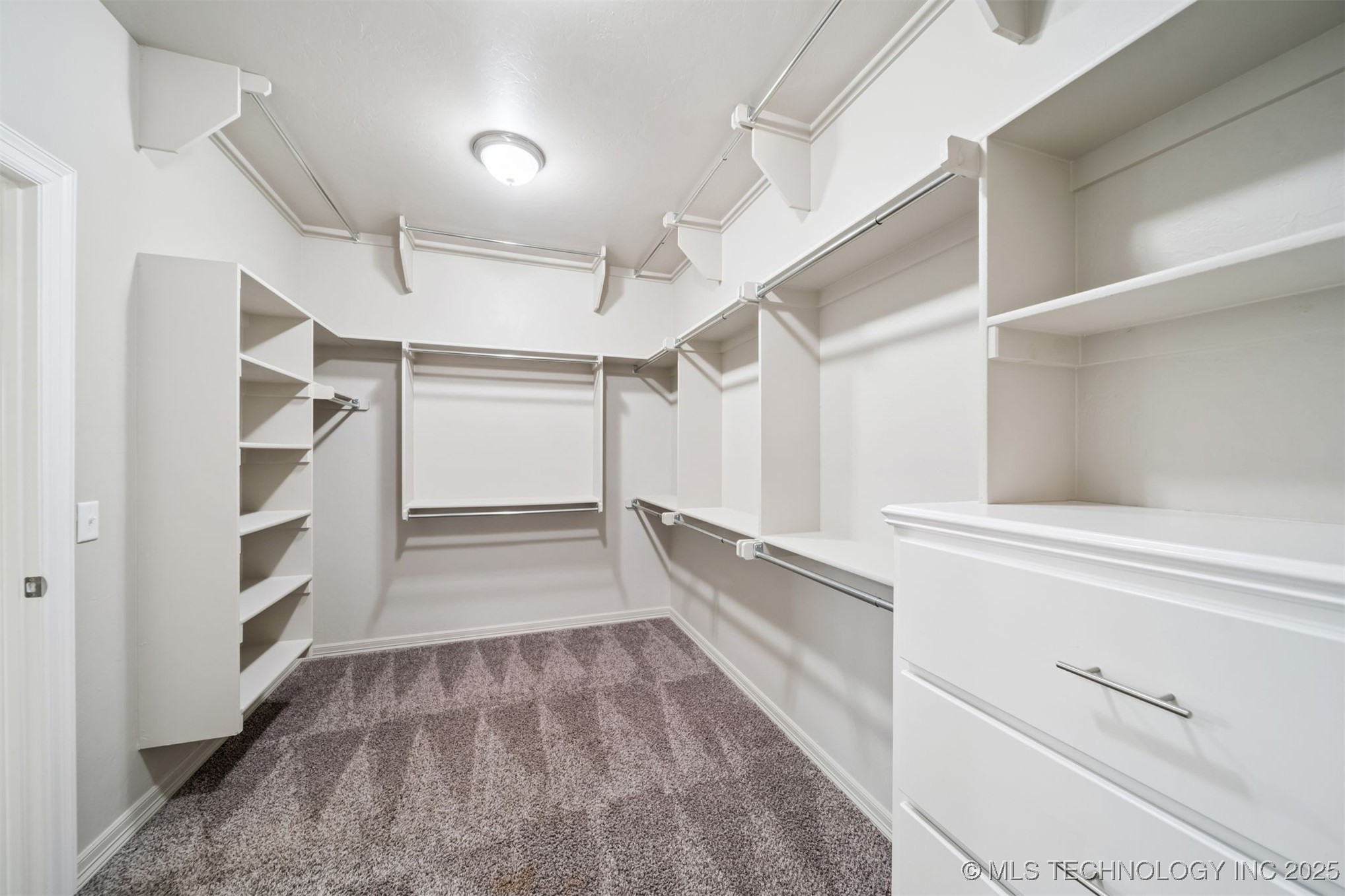 2912 Wild Rose Lane Property Photo 24