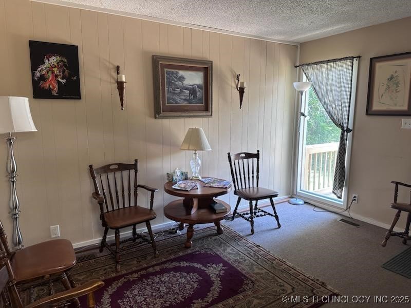 106 S Broadway Street S Property Photo 3