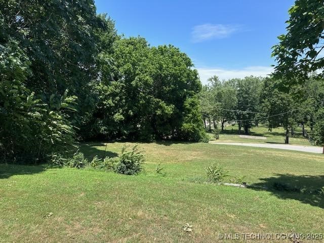 106 S Broadway Street S Property Photo 10