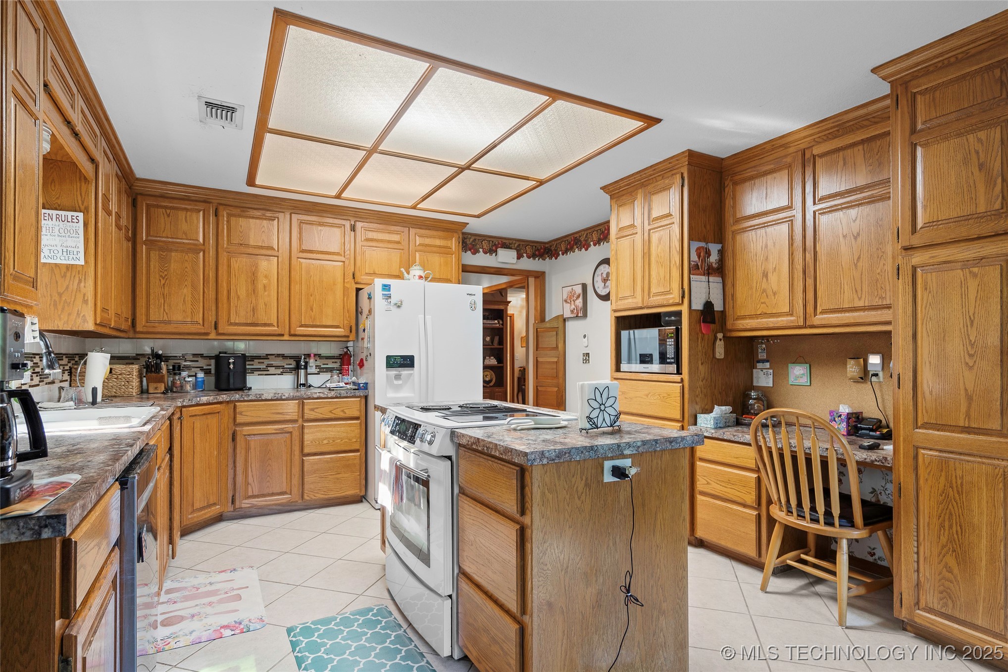 145 Cross Creek Property Photo 36