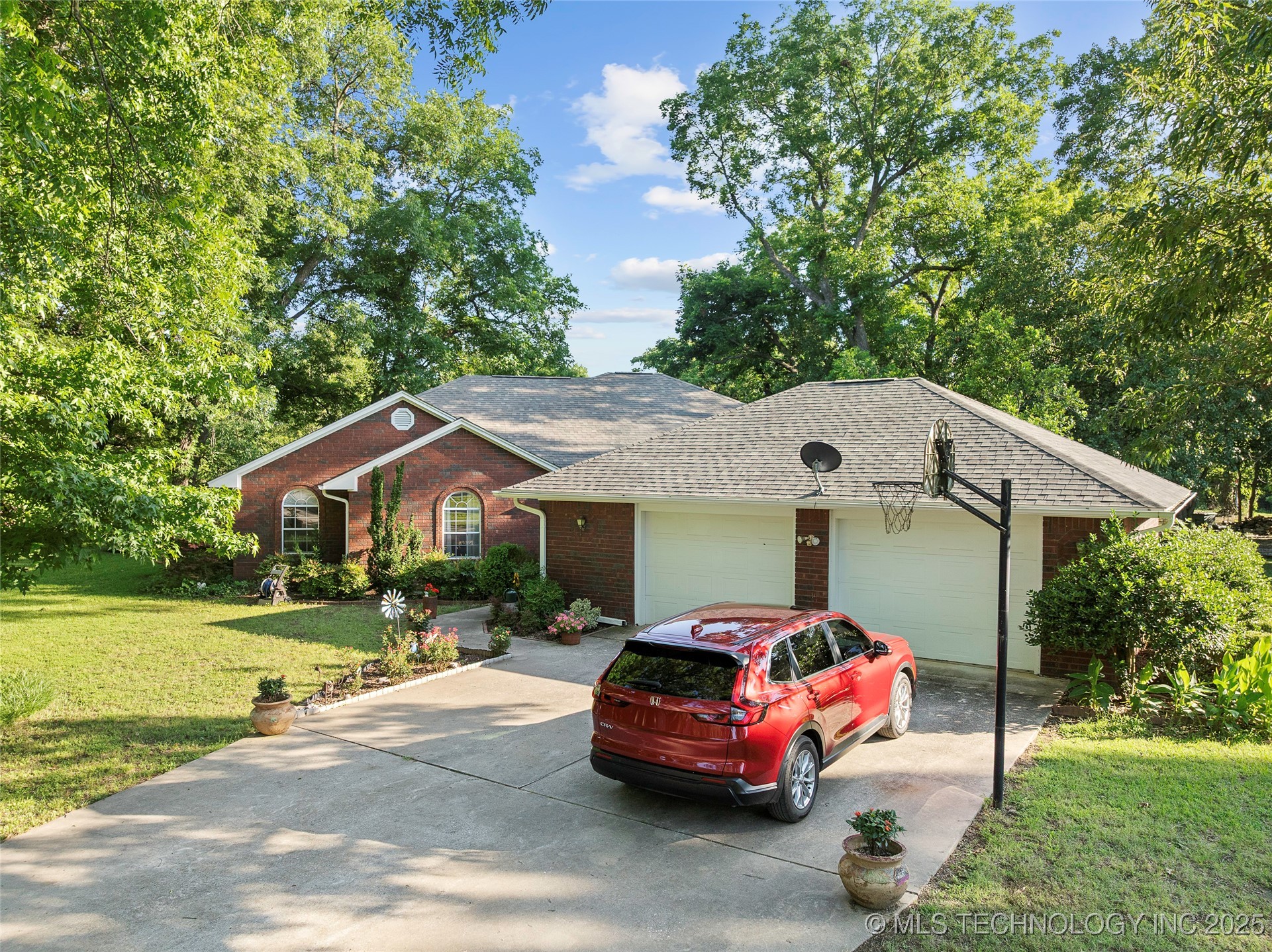 145 Cross Creek Property Photo 44