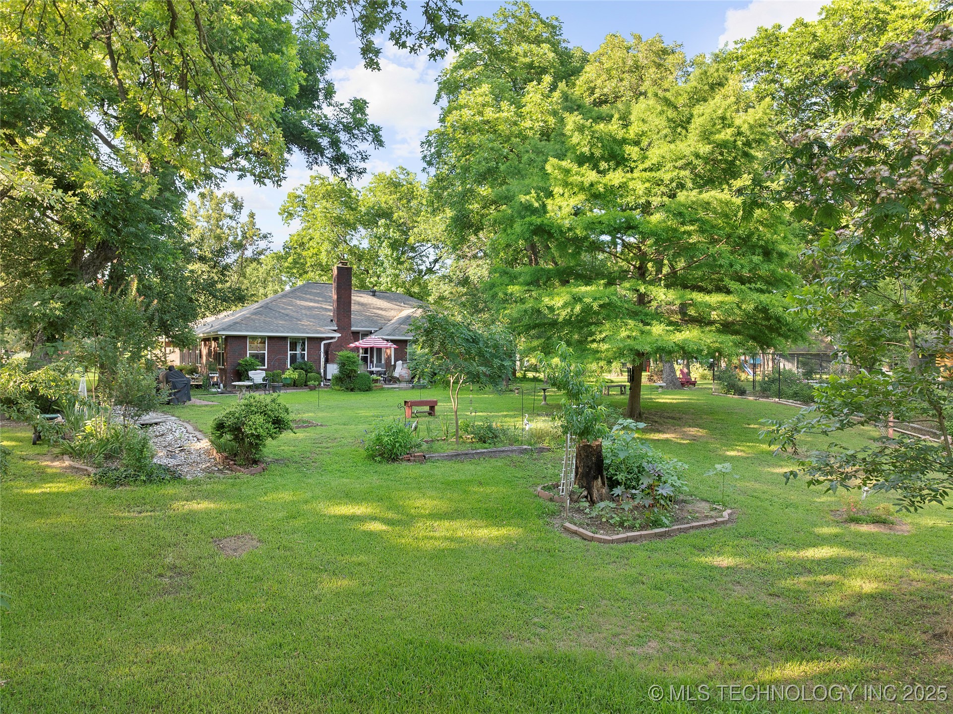 145 Cross Creek Property Photo 49