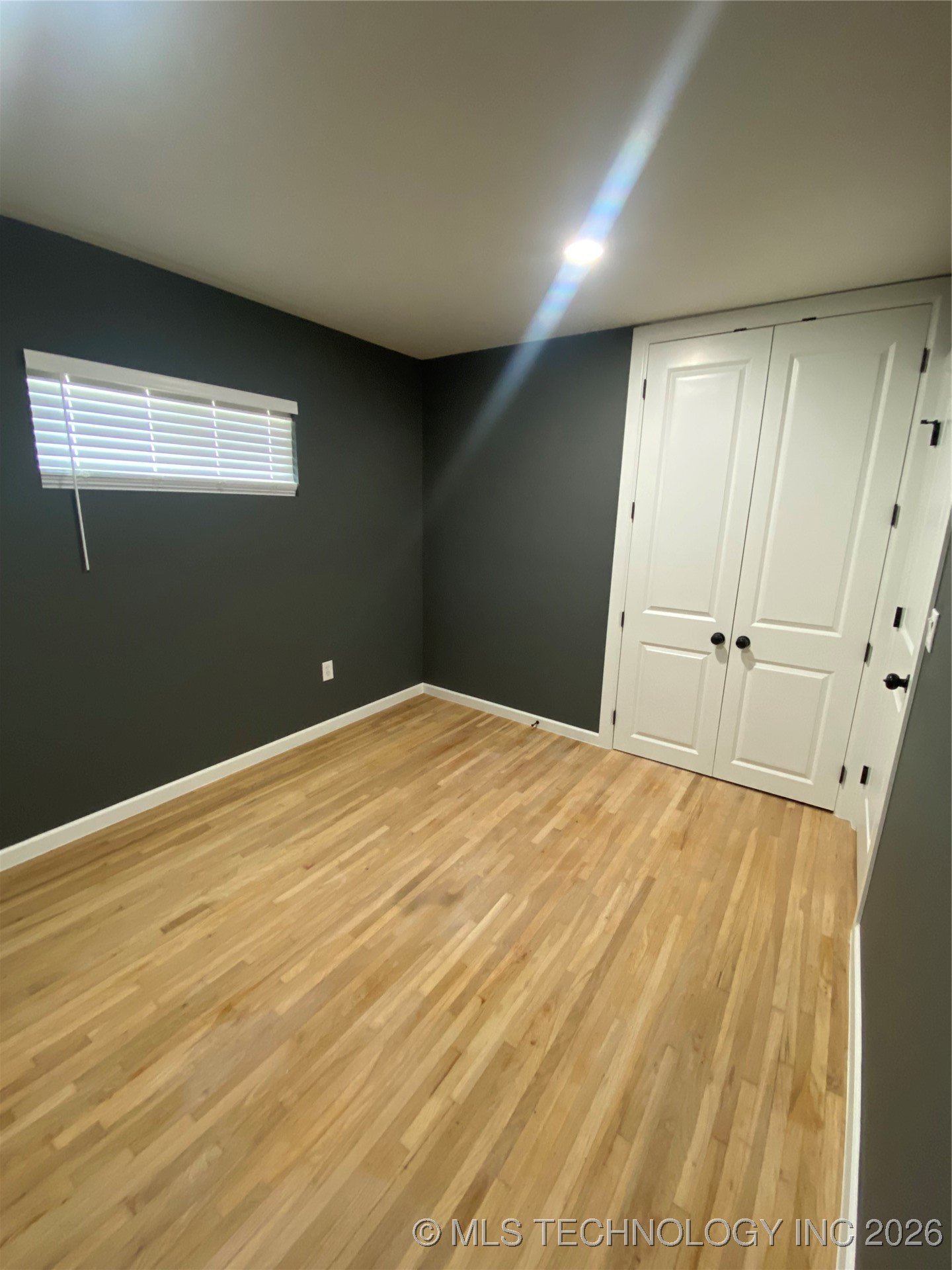 516 E 45th Place North Property Photo 3