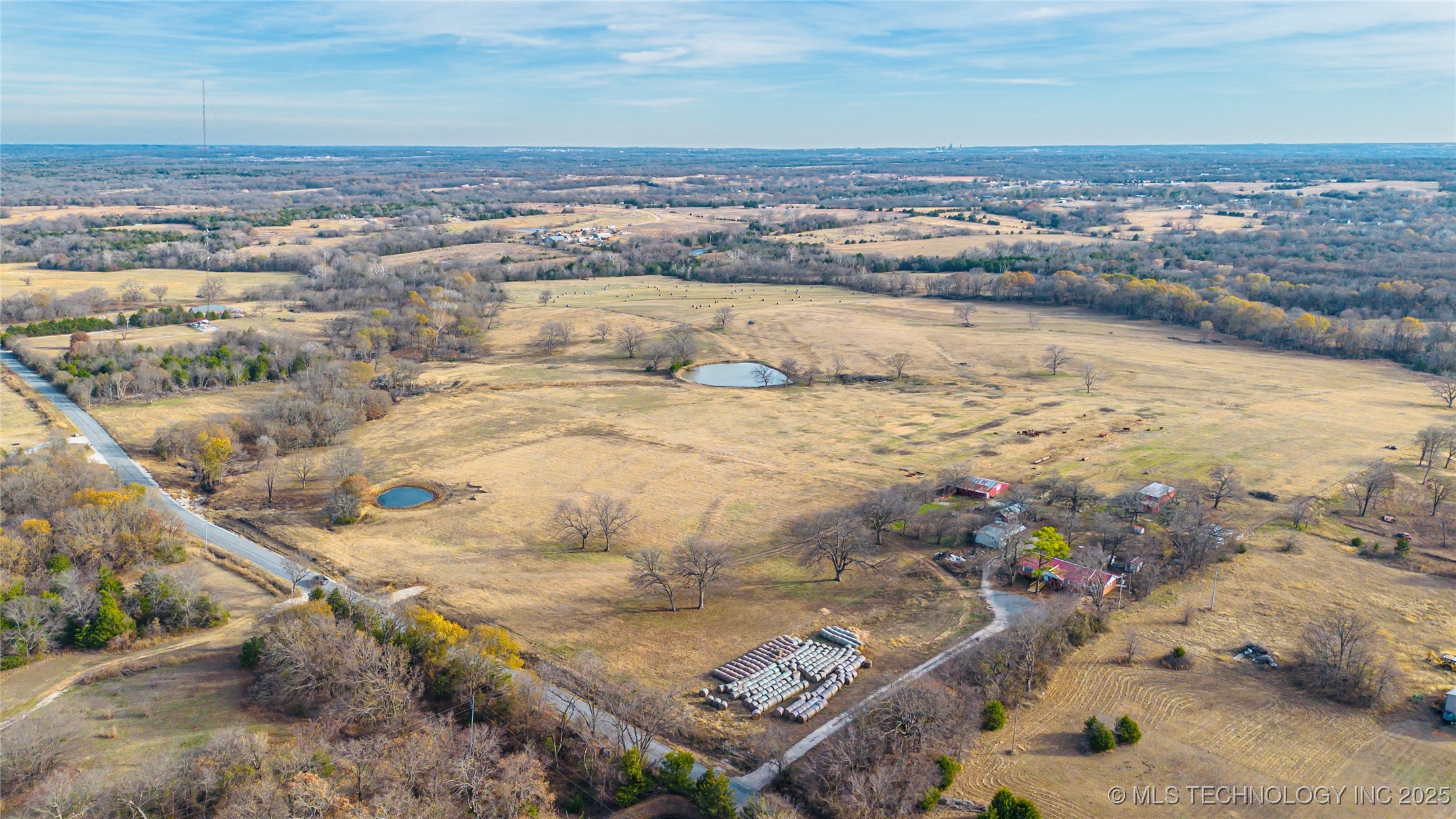 10255 County Road 1490 Property Photo 7