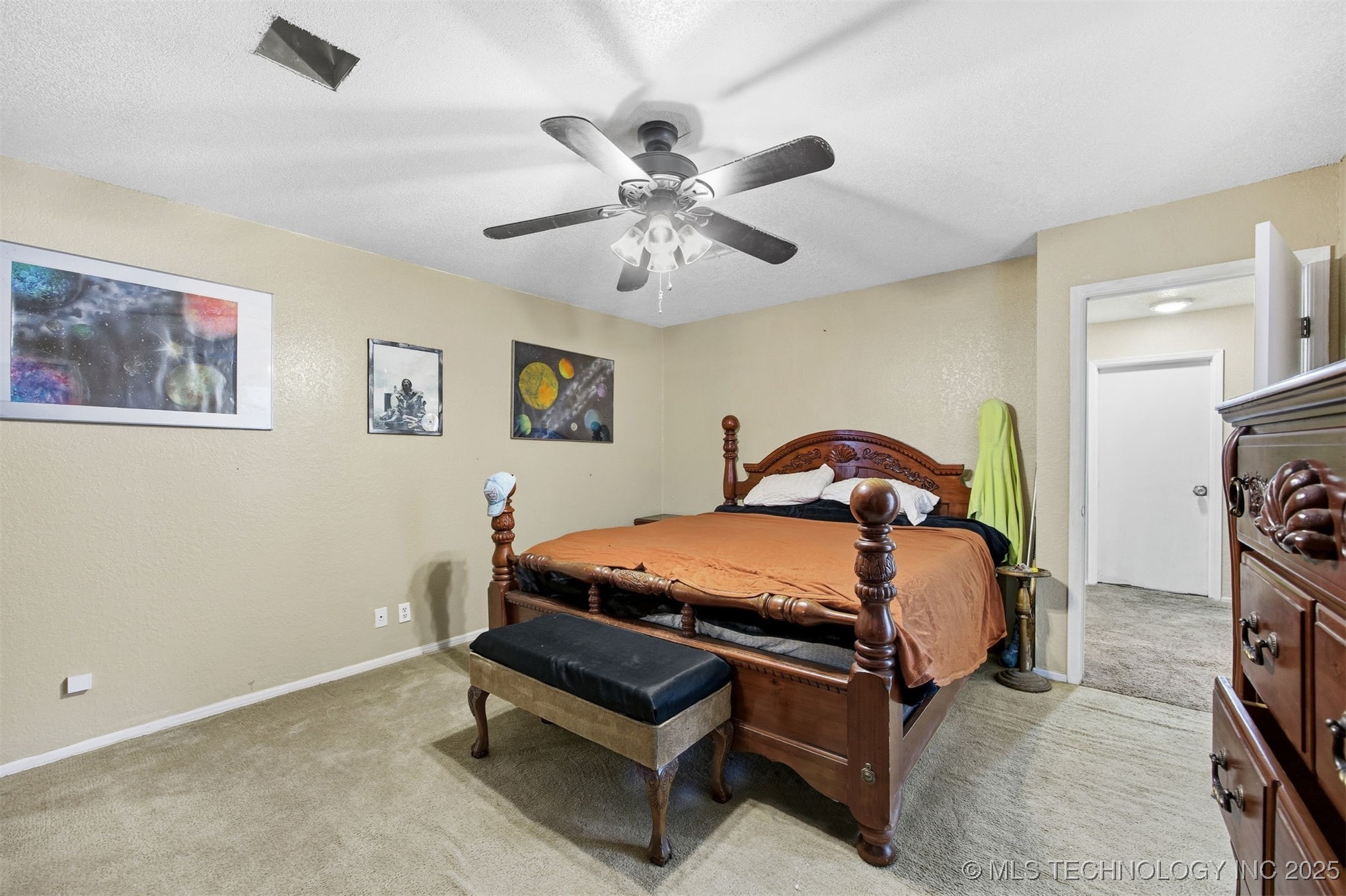 13523 E 31st Place Property Photo 12