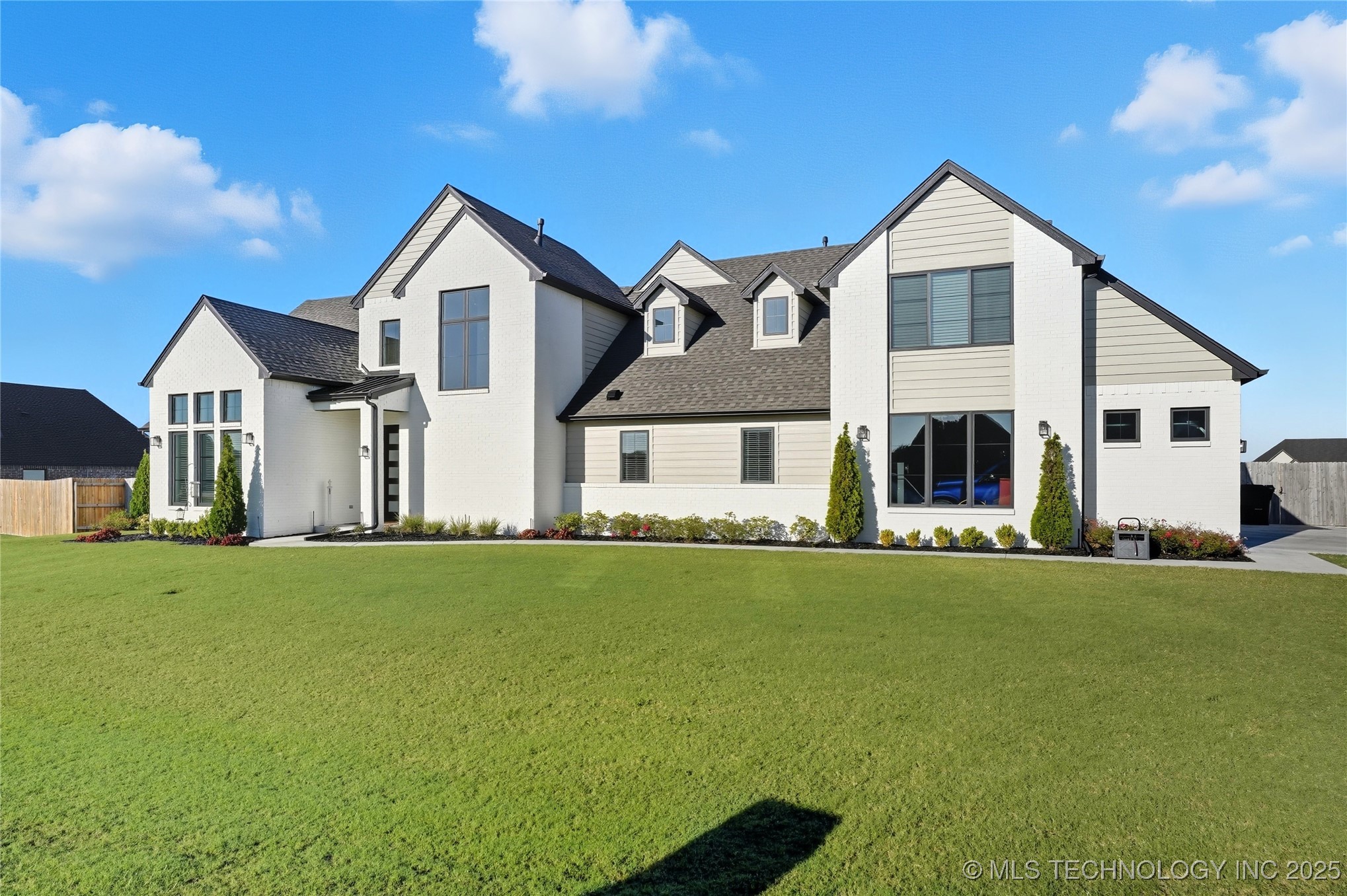 17816 S 47th East Avenue Property Photo 20