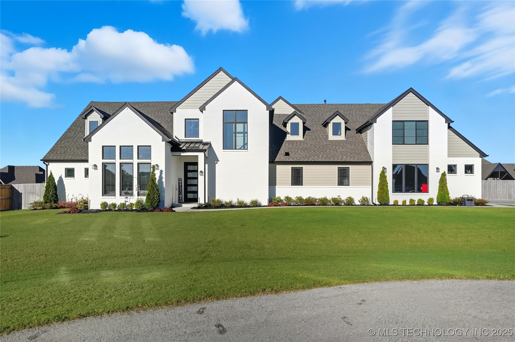 17816 S 47th East Avenue Property Photo 23