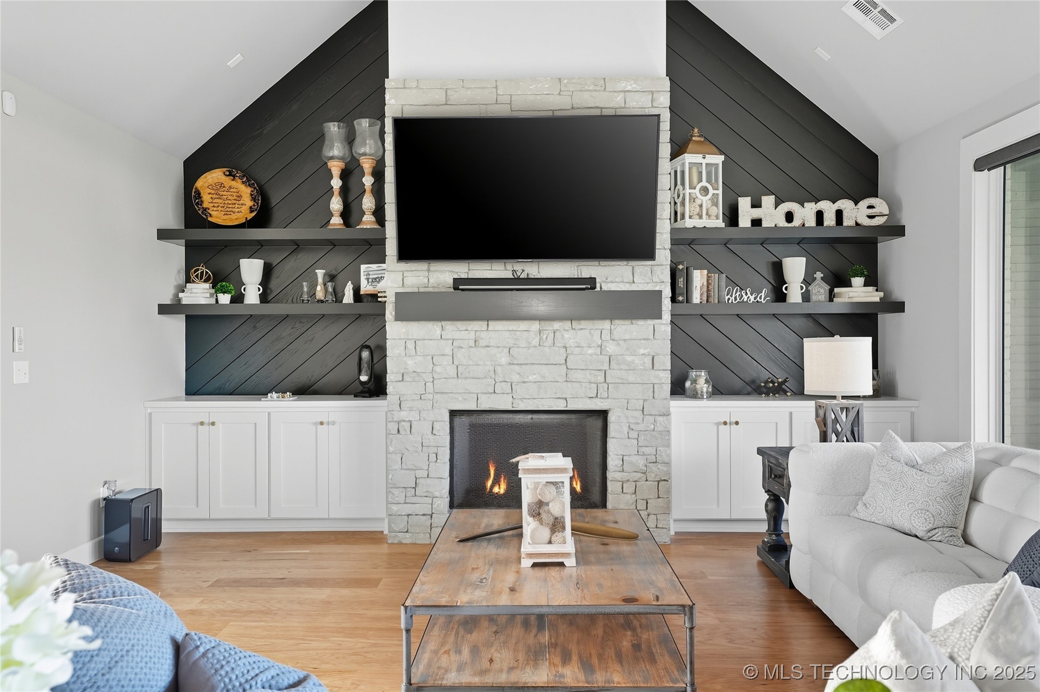 17816 S 47th East Avenue Property Photo 32