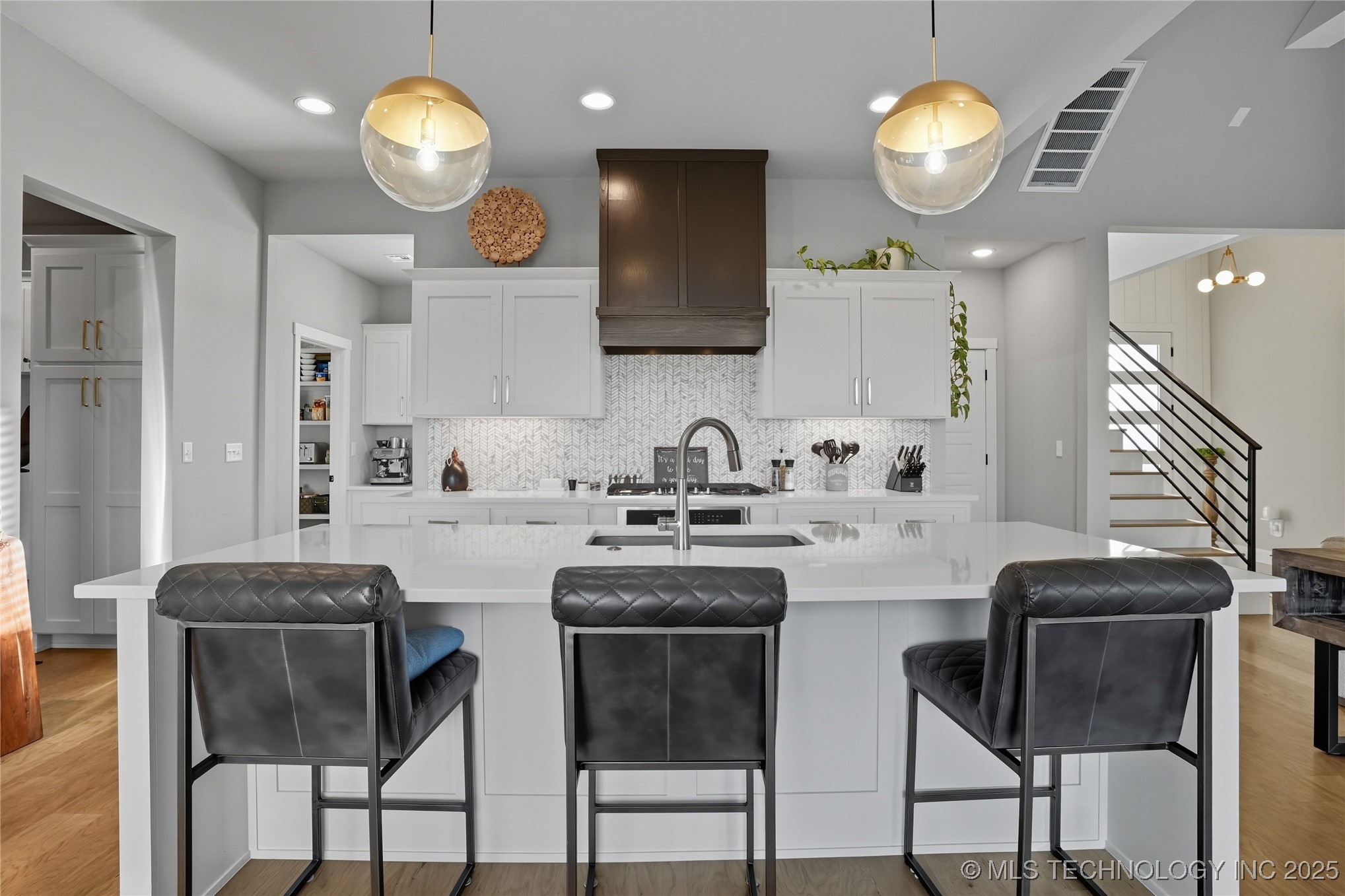 17816 S 47th East Avenue Property Photo 43