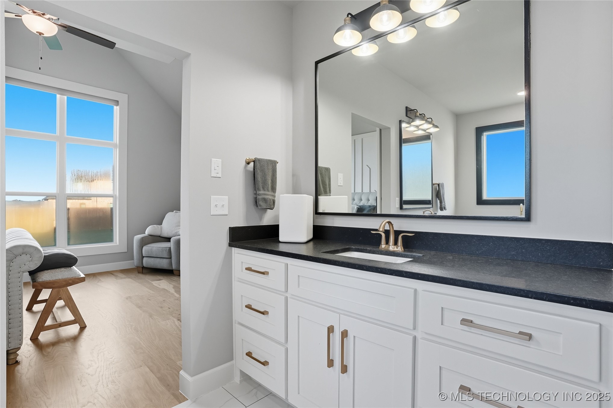 17816 S 47th East Avenue Property Photo 62