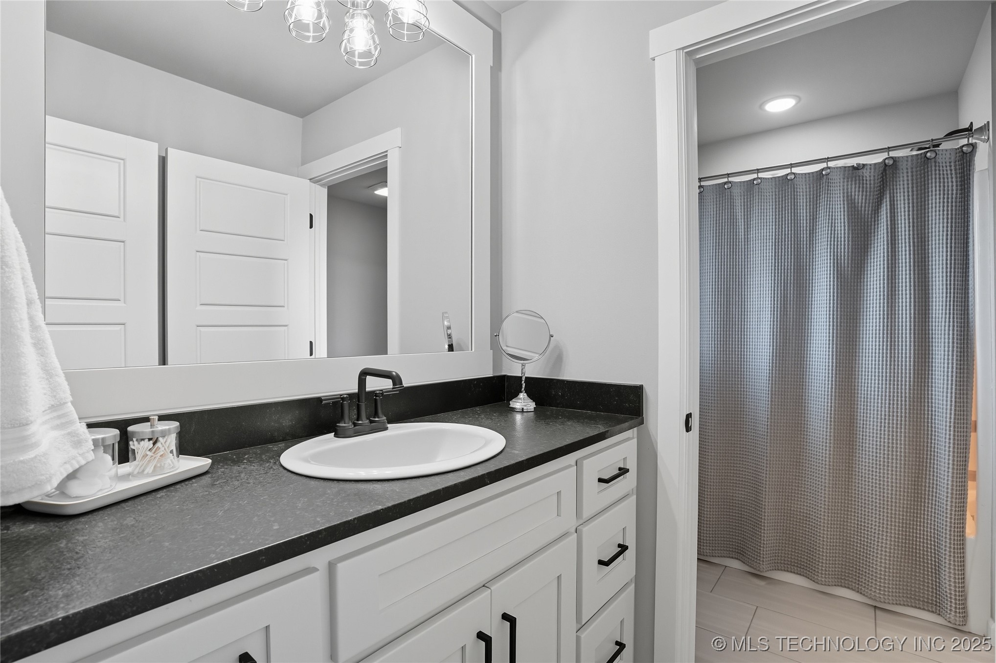 17816 S 47th East Avenue Property Photo 71