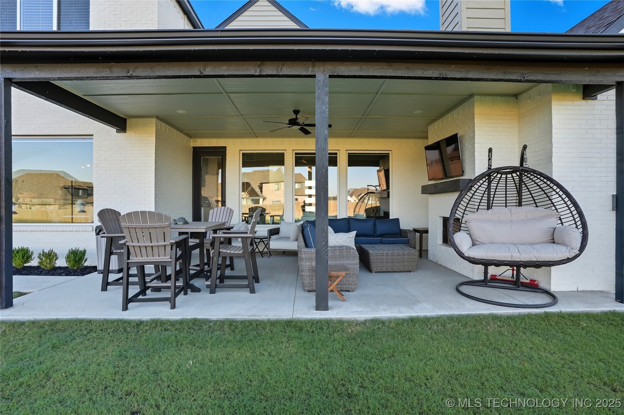 17816 S 47th East Avenue Property Photo 89