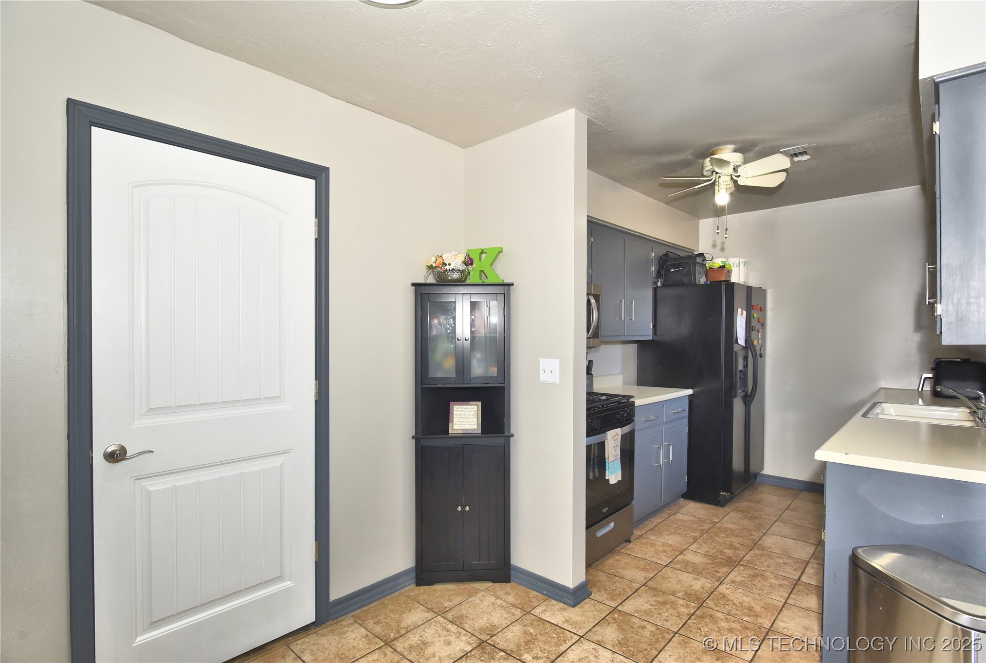 12327 E 17th Street Property Photo 11