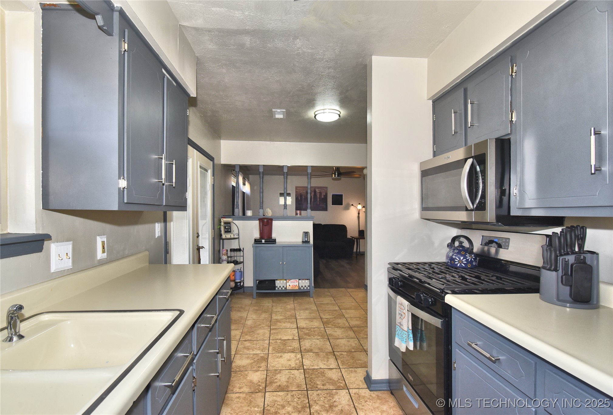 12327 E 17th Street Property Photo 12