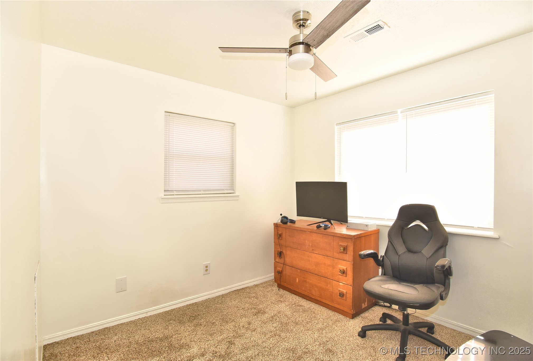 12327 E 17th Street Property Photo 23