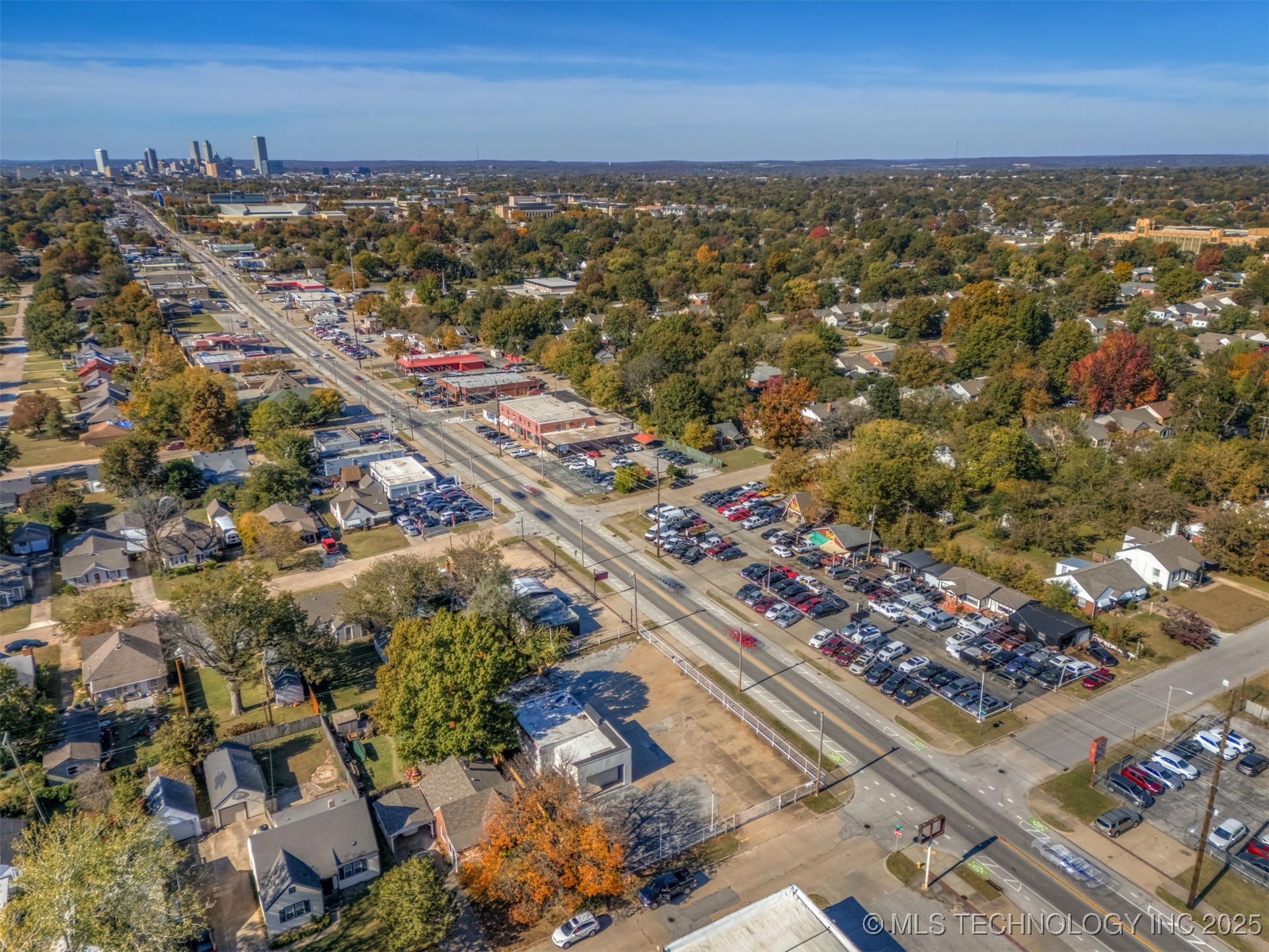 4216 E 11th Street Property Photo 24