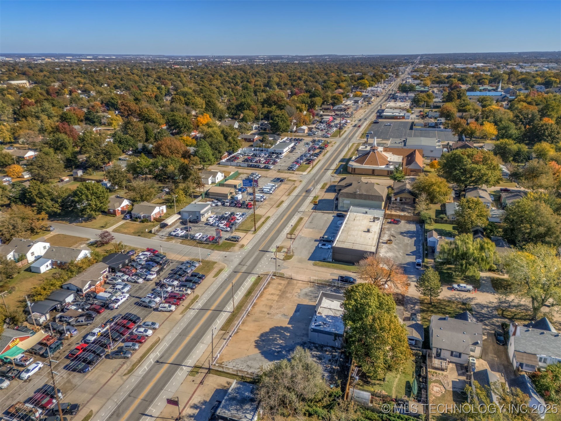 4216 E 11th Street Property Photo 29