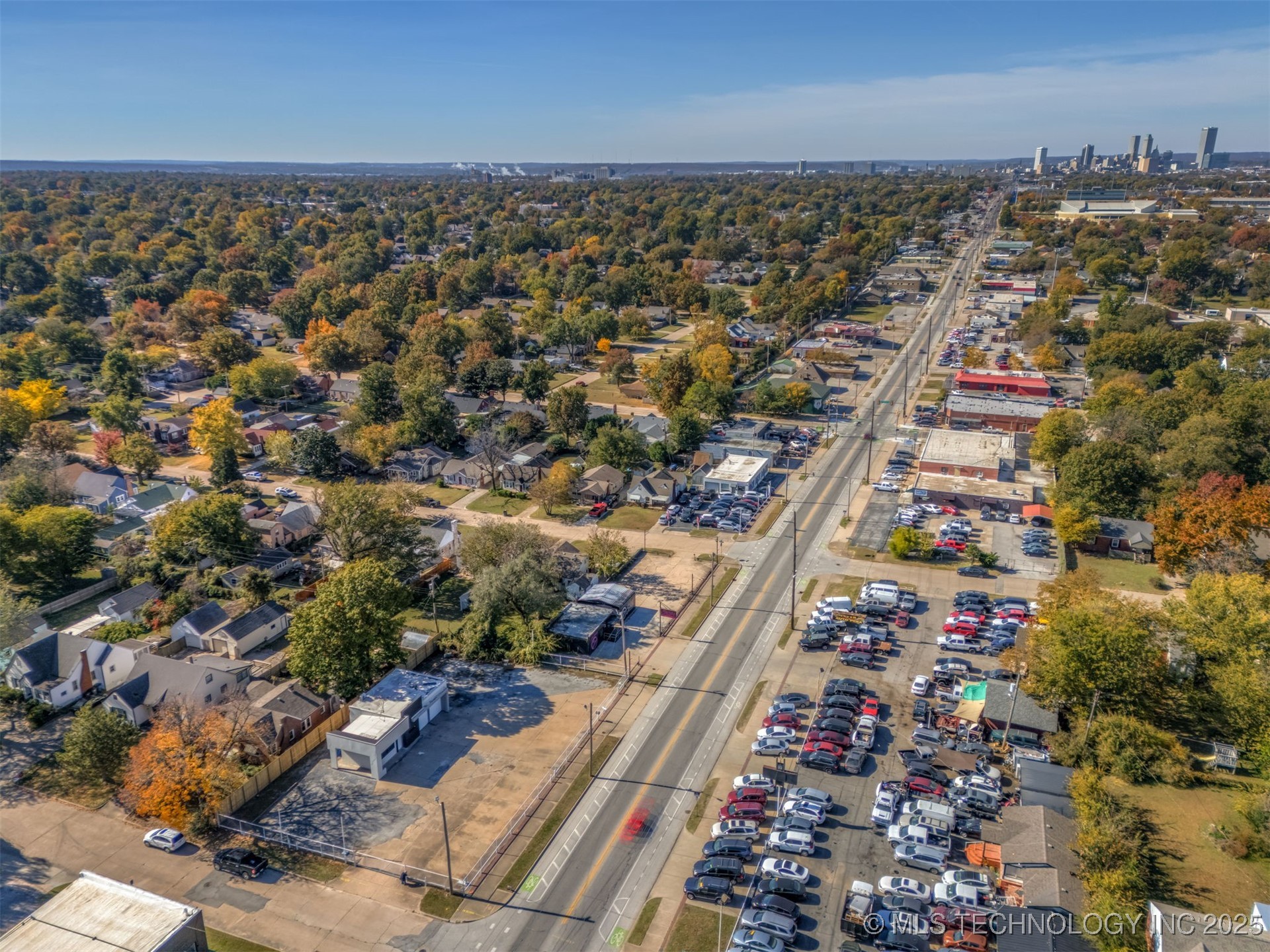 4216 E 11th Street Property Photo 33