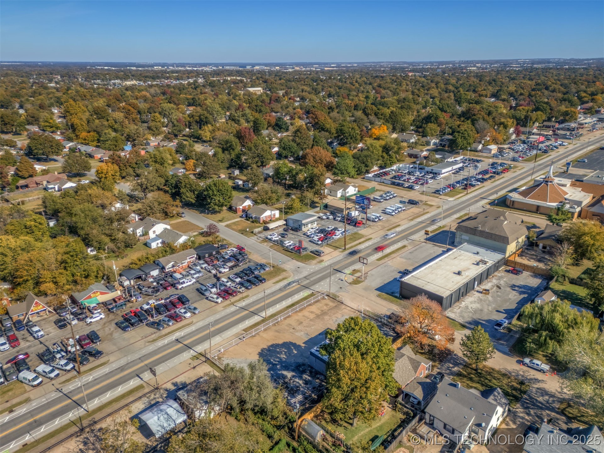 4216 E 11th Street Property Photo 34