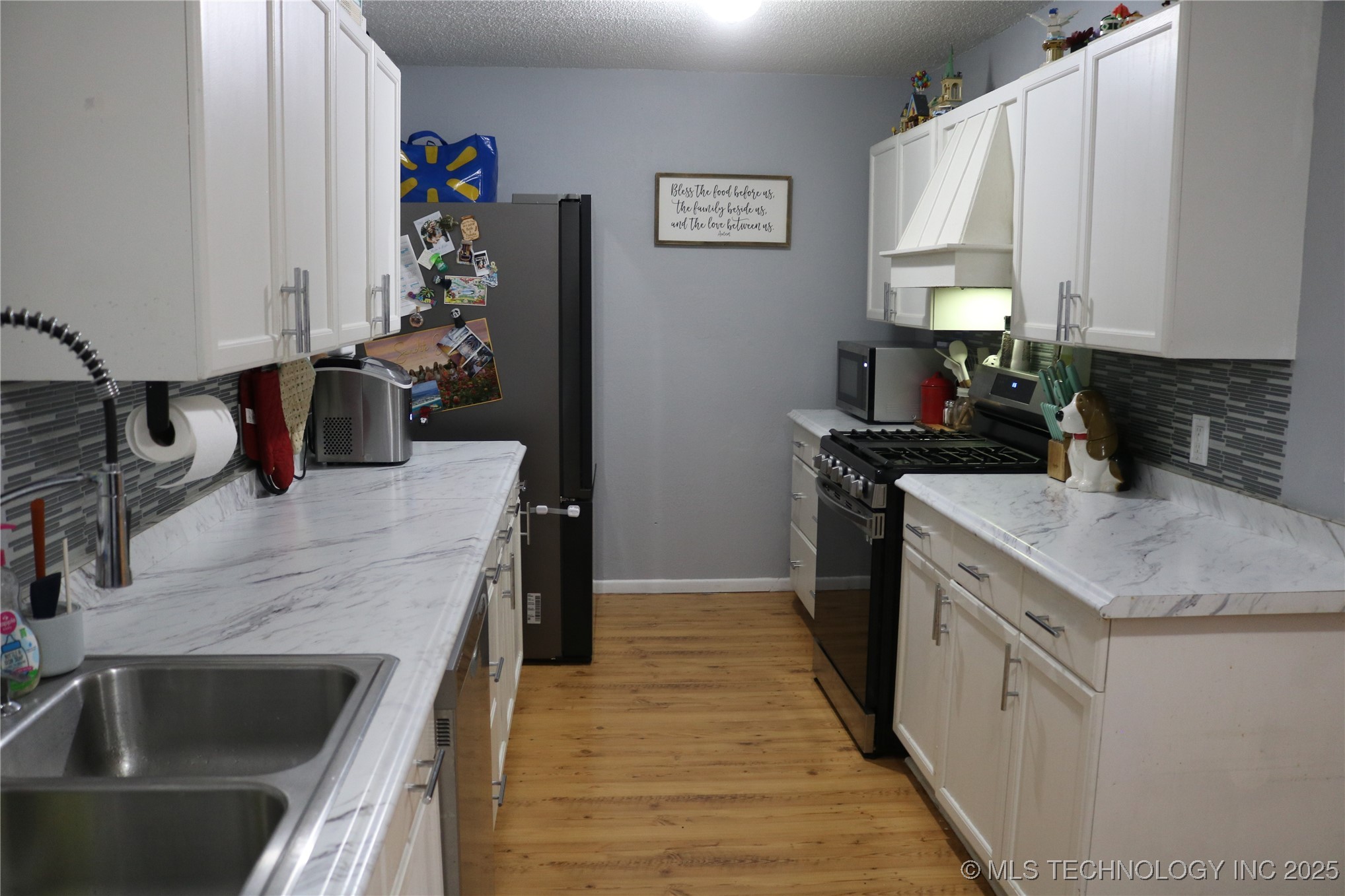 905 Forest Drive Property Photo 6