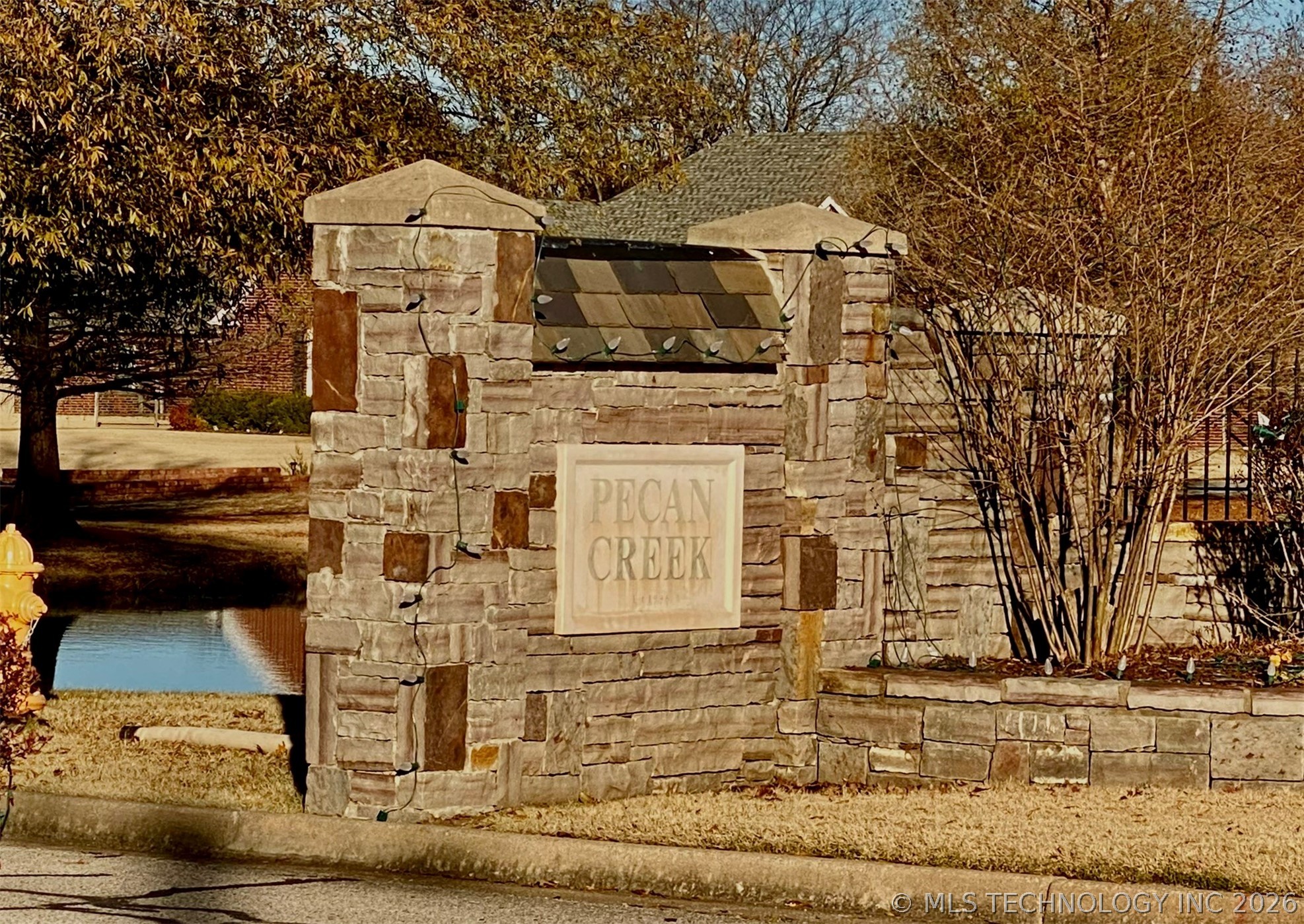 13822 S 18th Place Property Photo 3