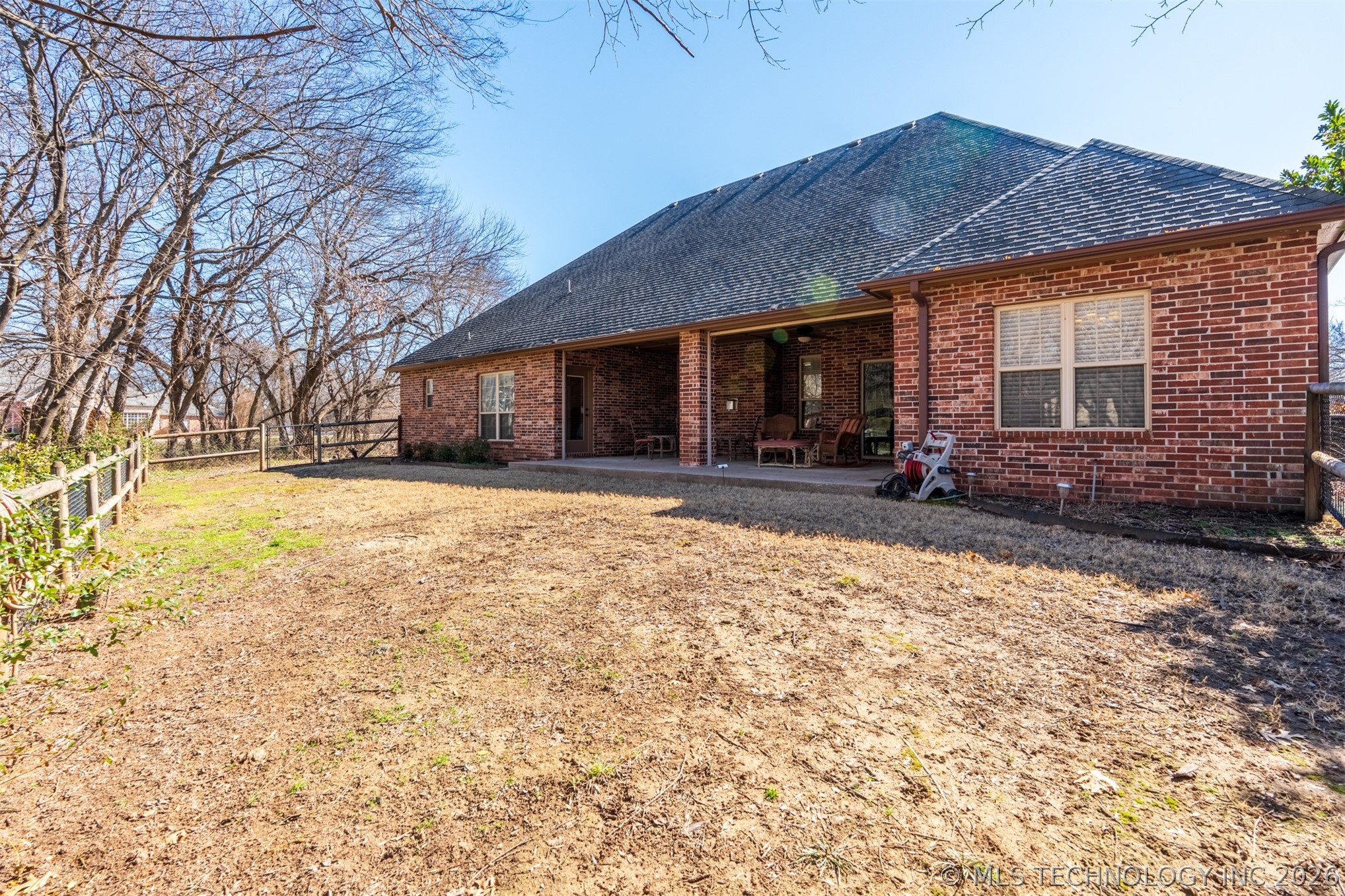 13822 S 18th Place Property Photo 45