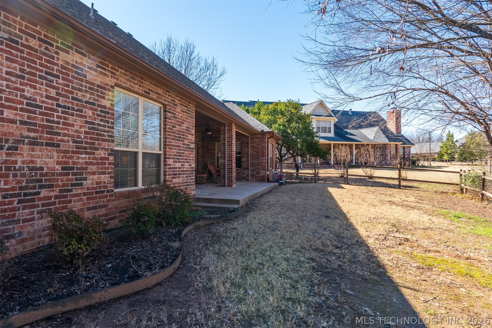 13822 S 18th Place Property Photo 46