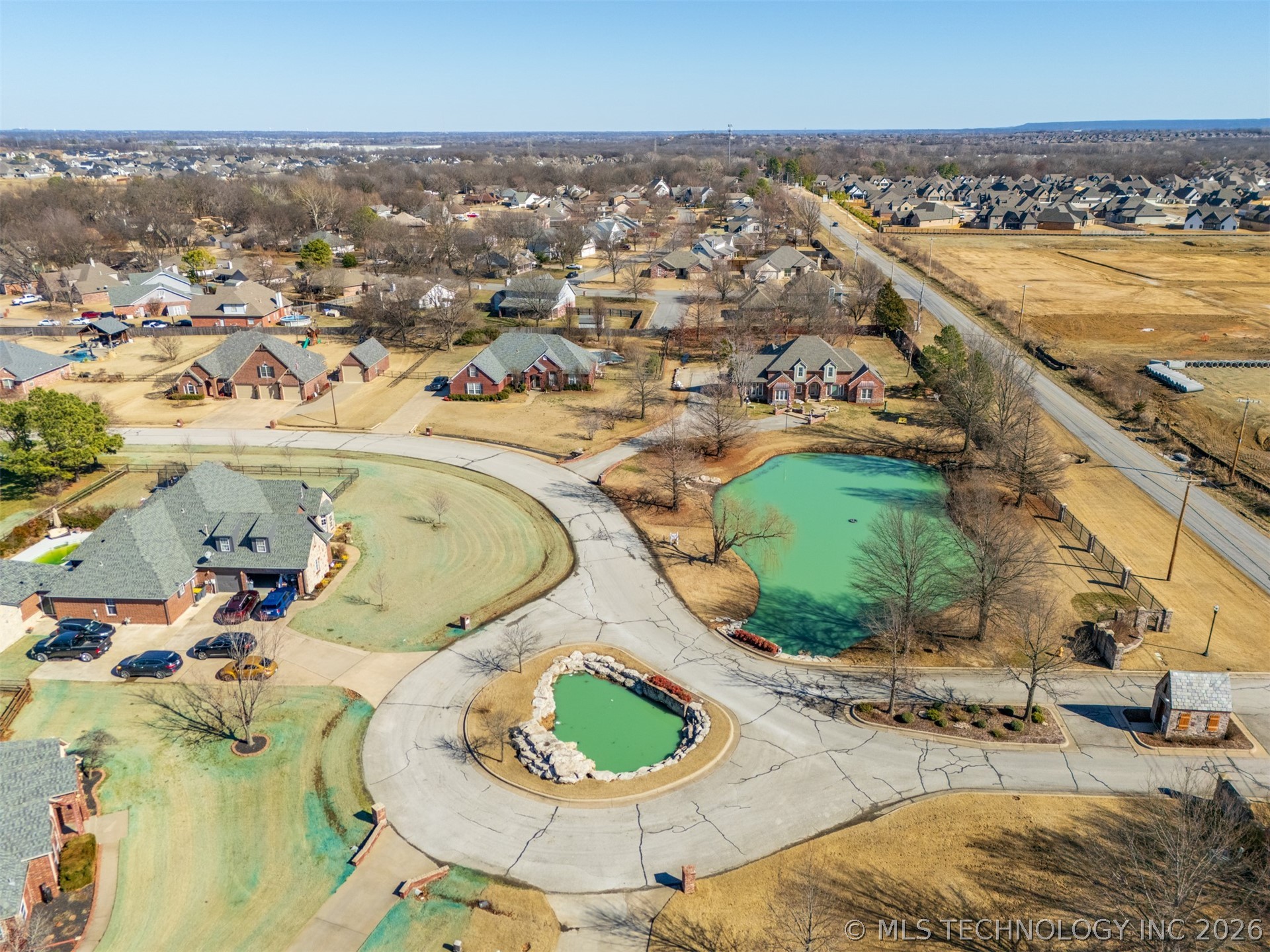 13822 S 18th Place Property Photo 51