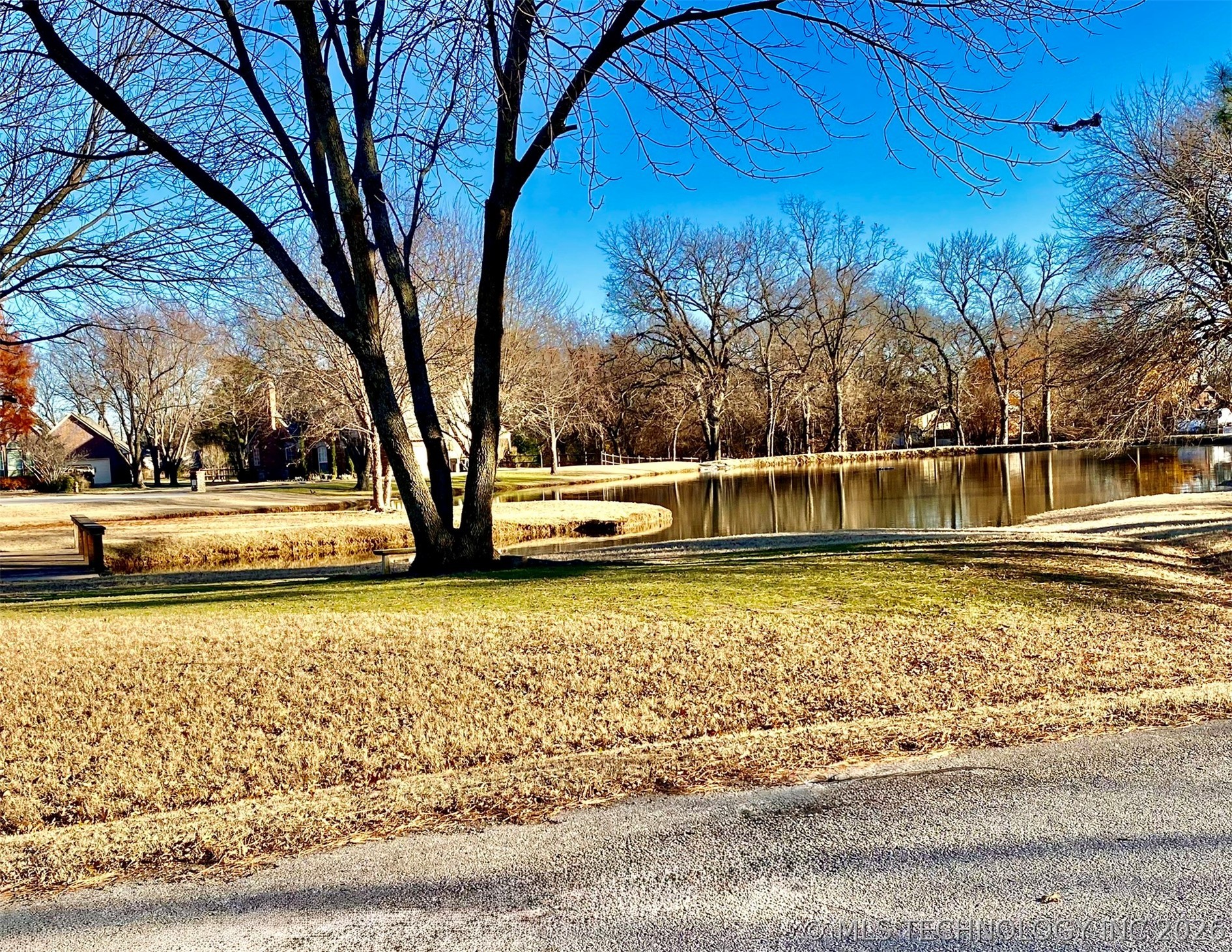 13822 S 18th Place Property Photo 54