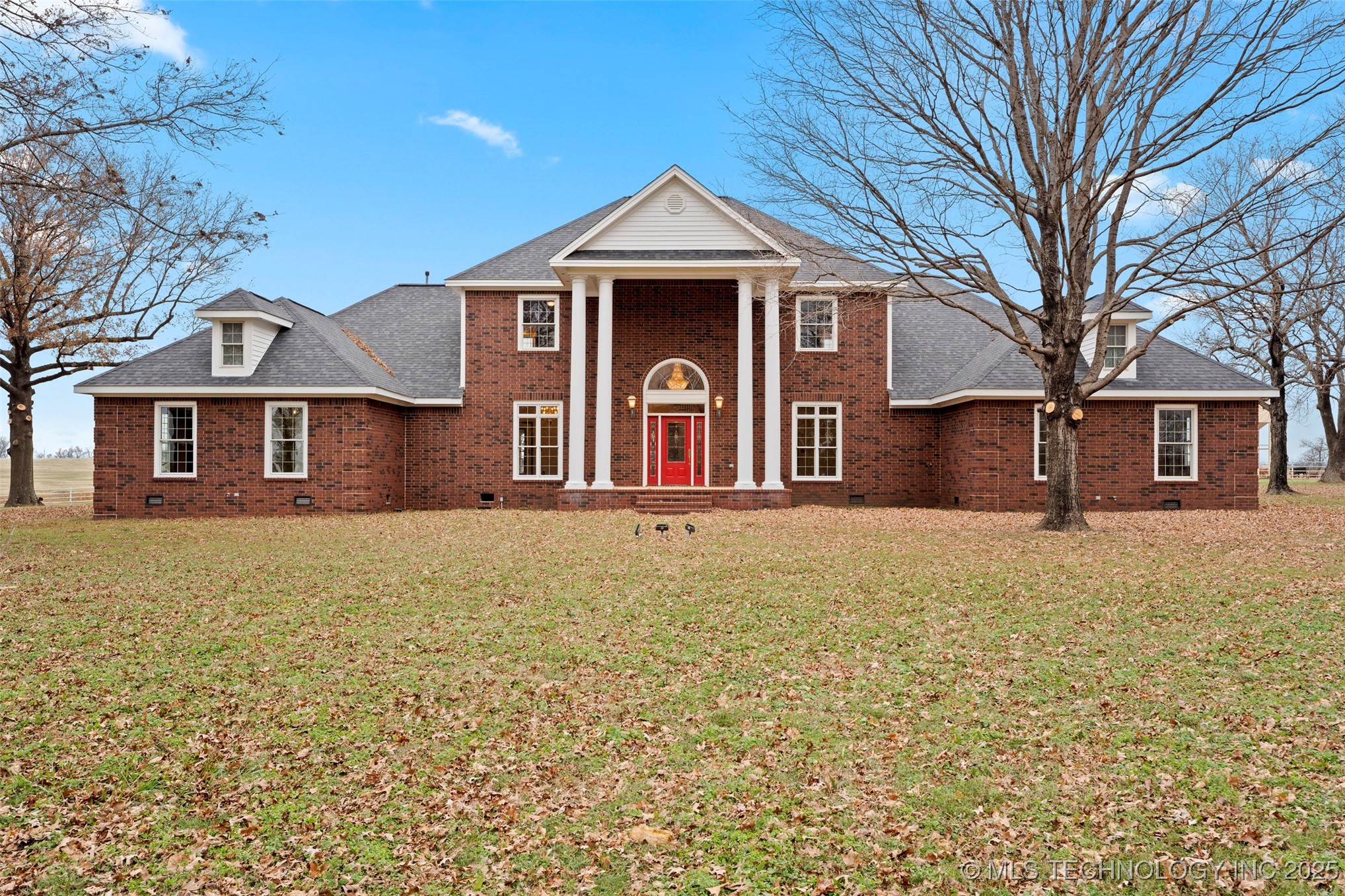 441170 E 210 Road Property Photo 1