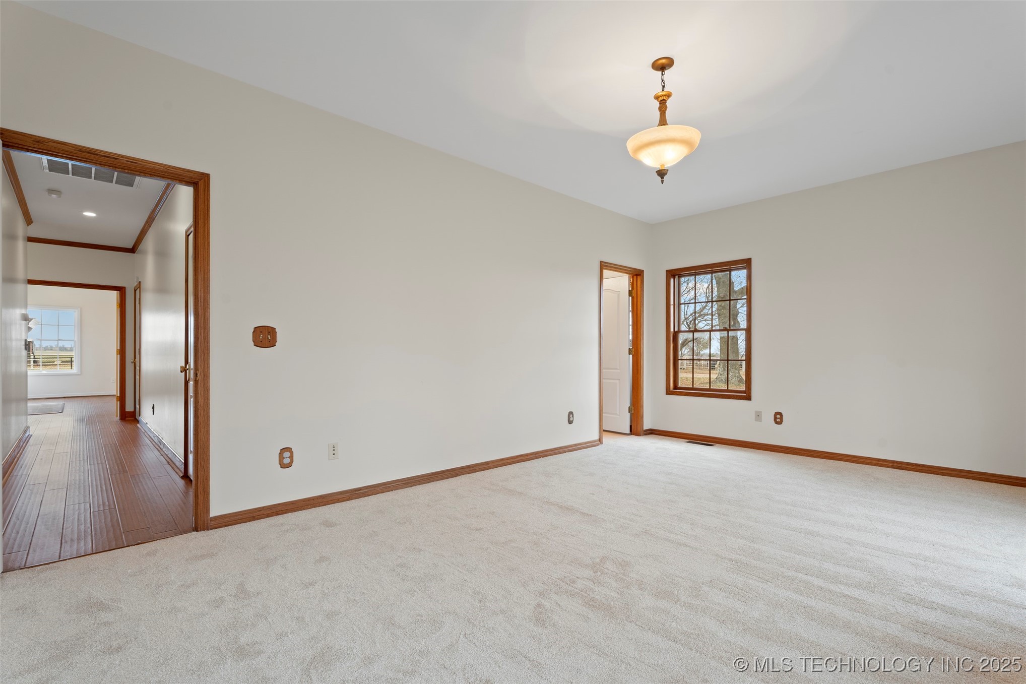 441170 E 210 Road Property Photo 31