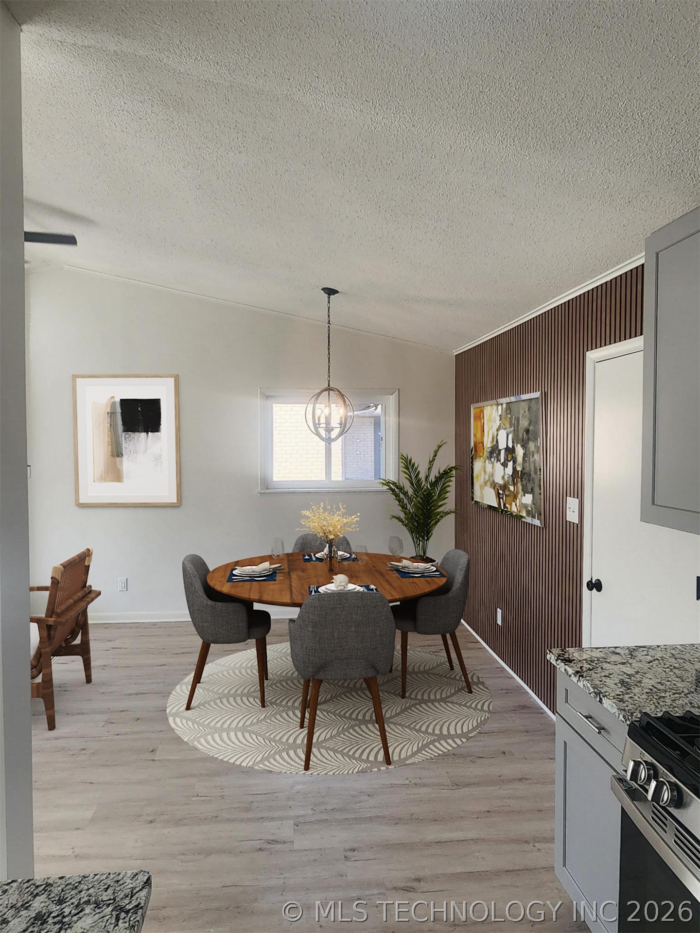 1118 N Hickory Place Property Photo 11