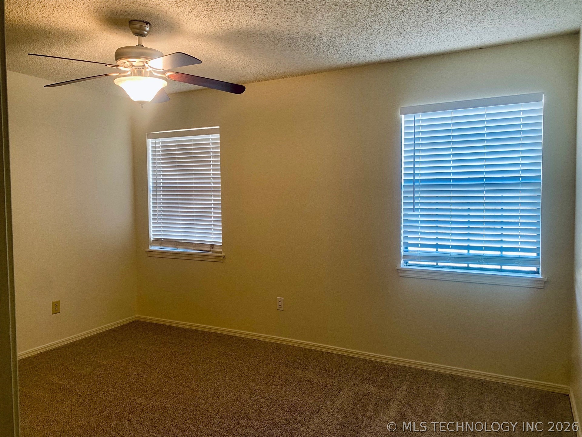 1232 W Los Angeles Circle Property Photo 12