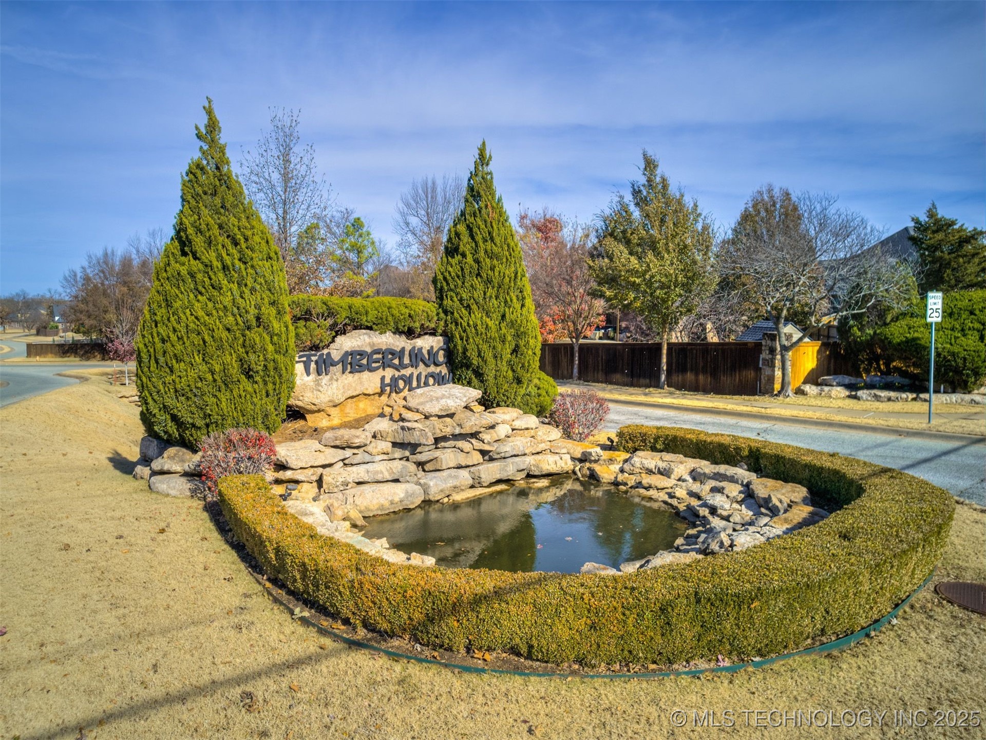 732 W 40th Place Property Photo 41