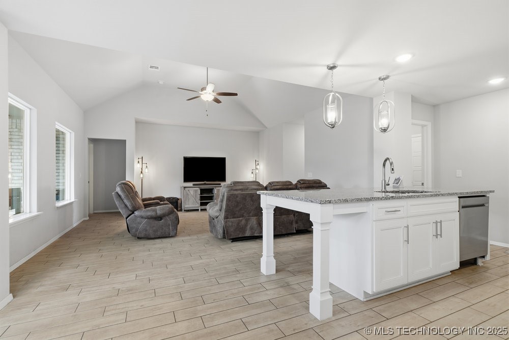 12008 N 131st East Avenue Property Photo 10