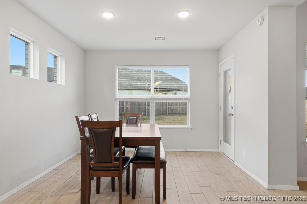 12008 N 131st East Avenue Property Photo 11