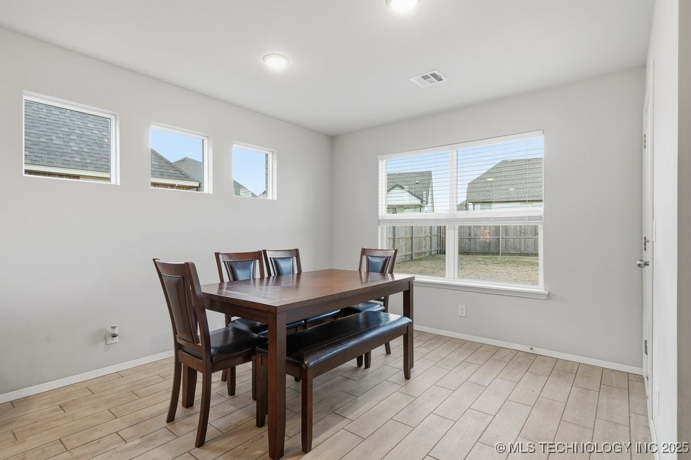 12008 N 131st East Avenue Property Photo 12