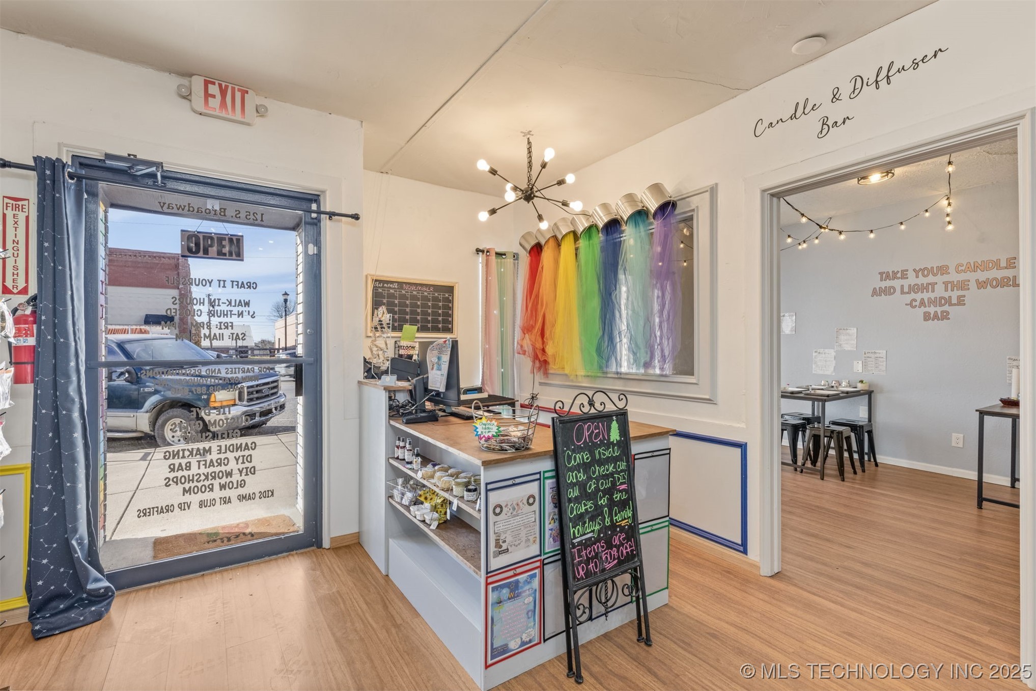 125 S Broadway Street Property Photo 4