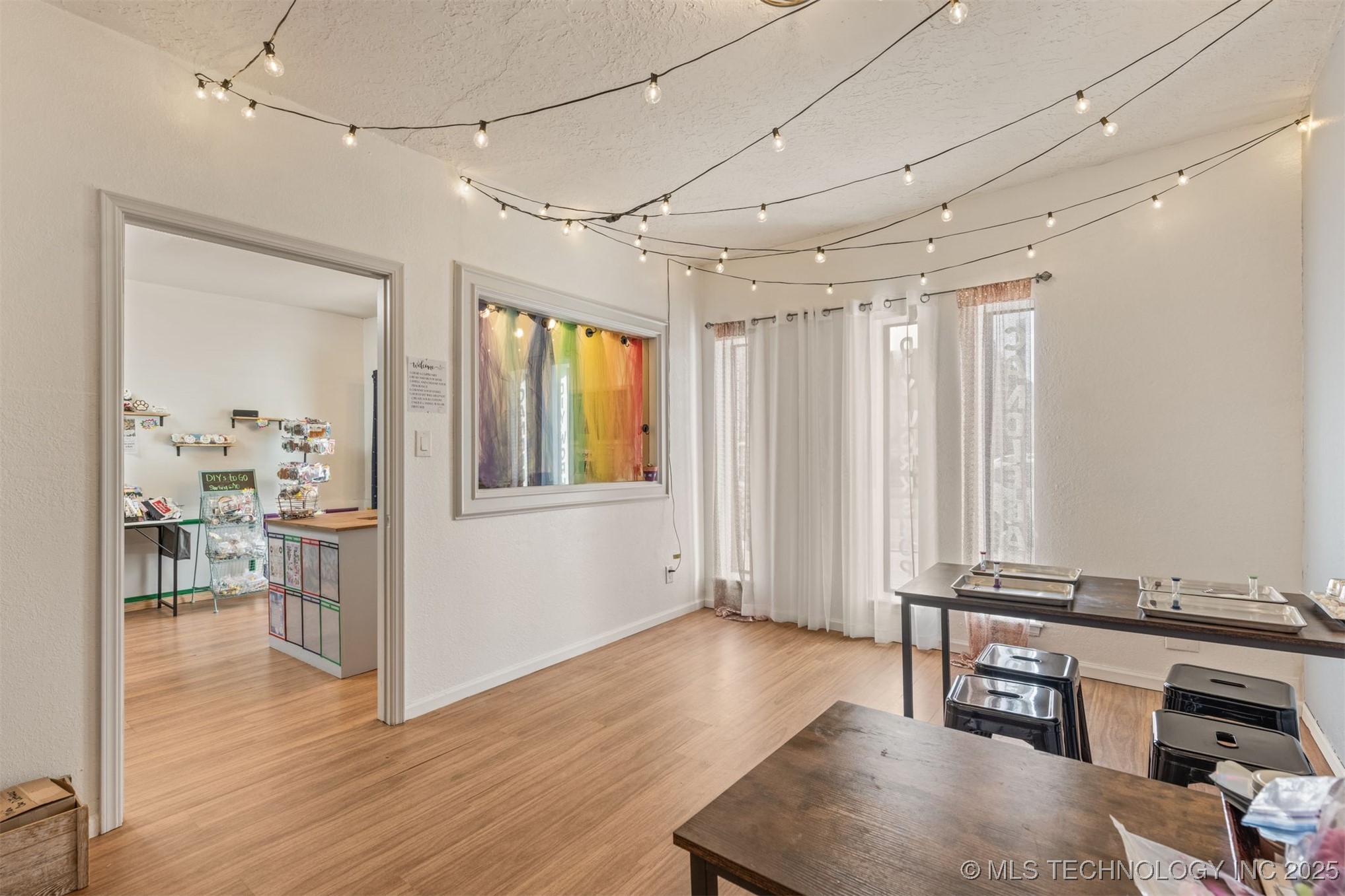 125 S Broadway Street Property Photo 10