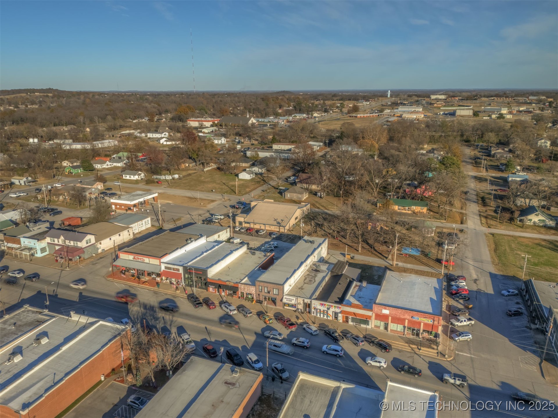 125 S Broadway Street Property Photo 45